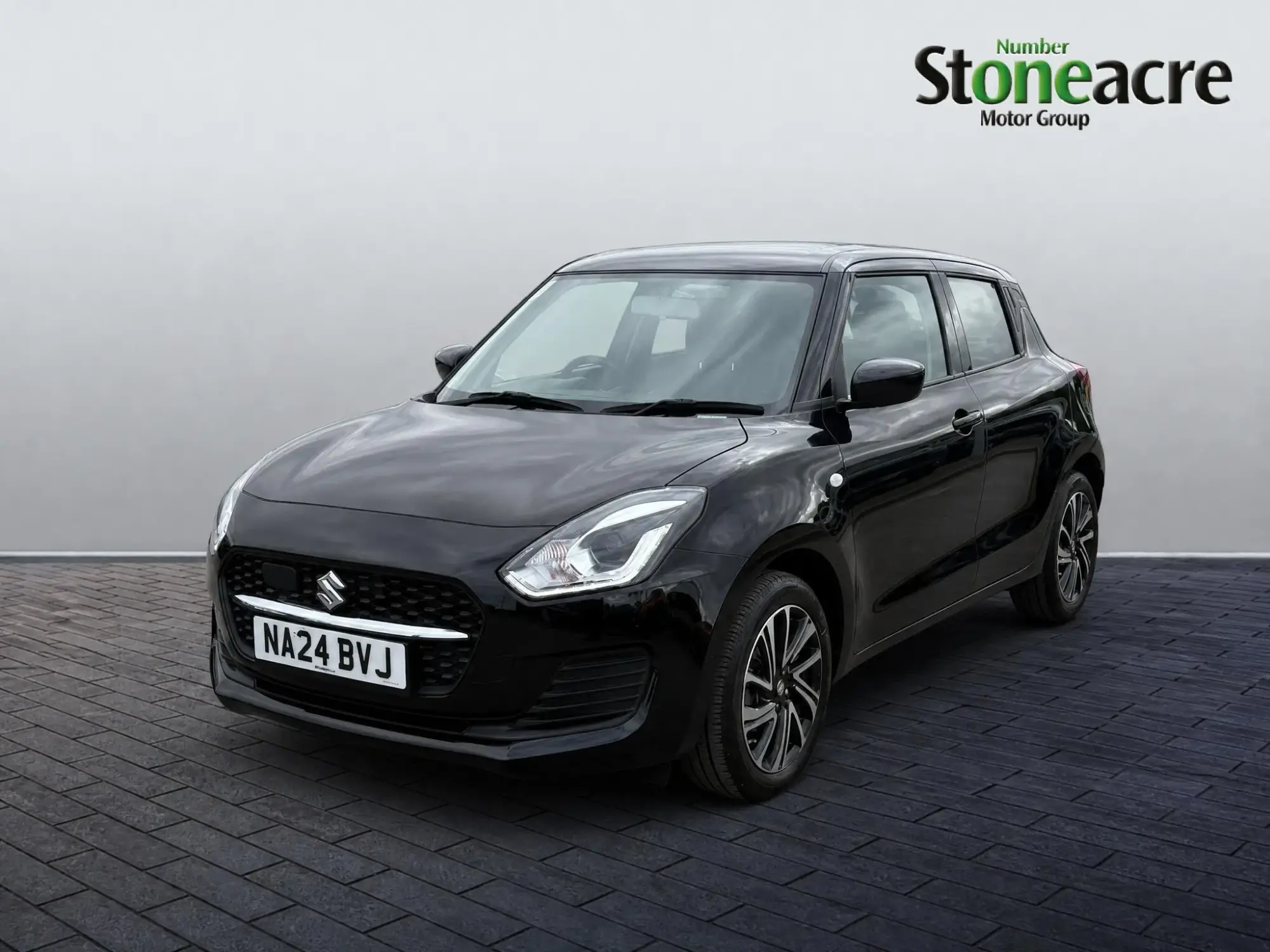 Suzuki Swift 1.2 Dualjet 83 12V Hybrid SZ-L 5dr NA24BVJ Image 3