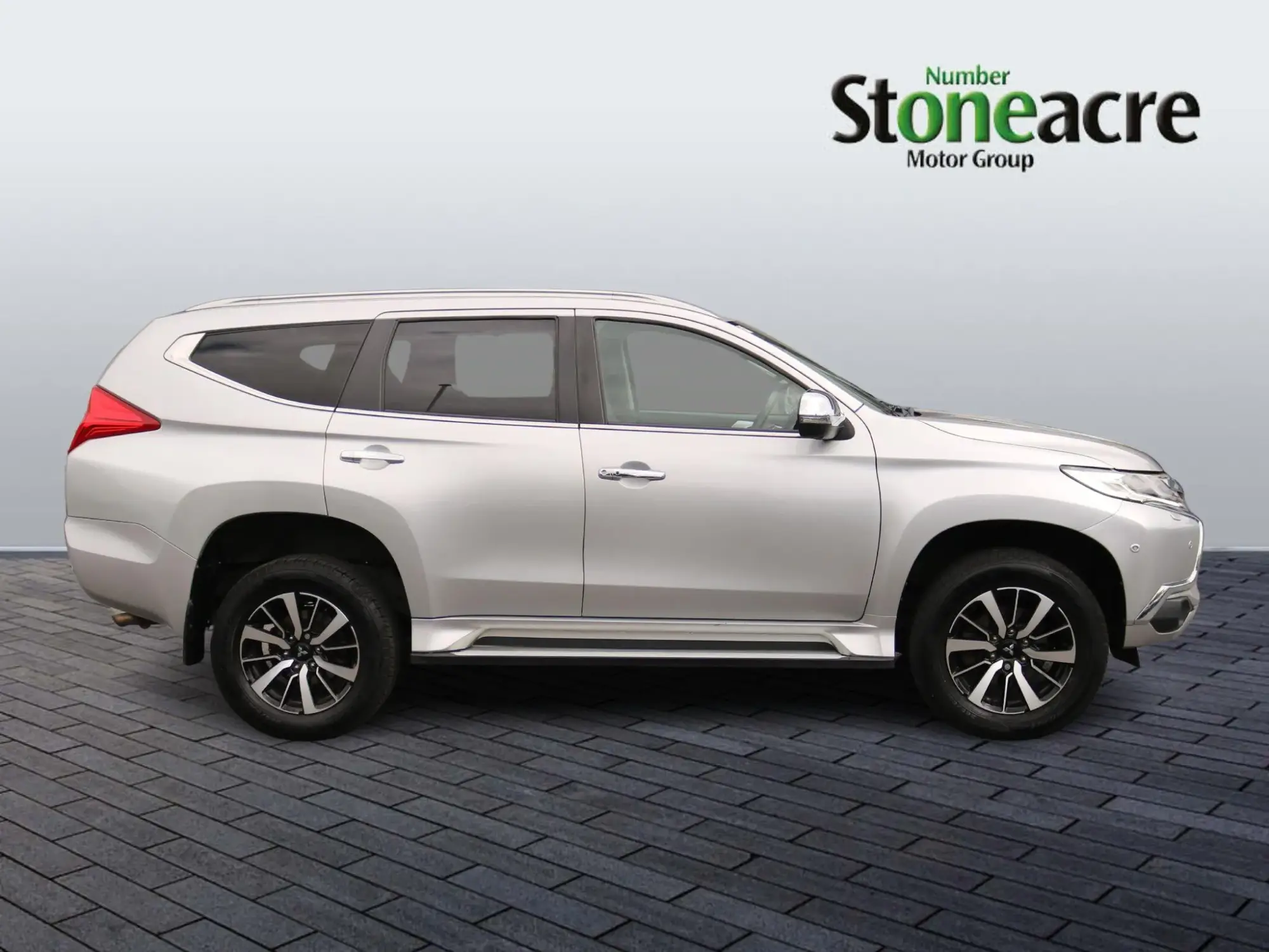 Mitsubishi Shogun Sport Image 7 Mitsubishi Shogun Sport Image 7