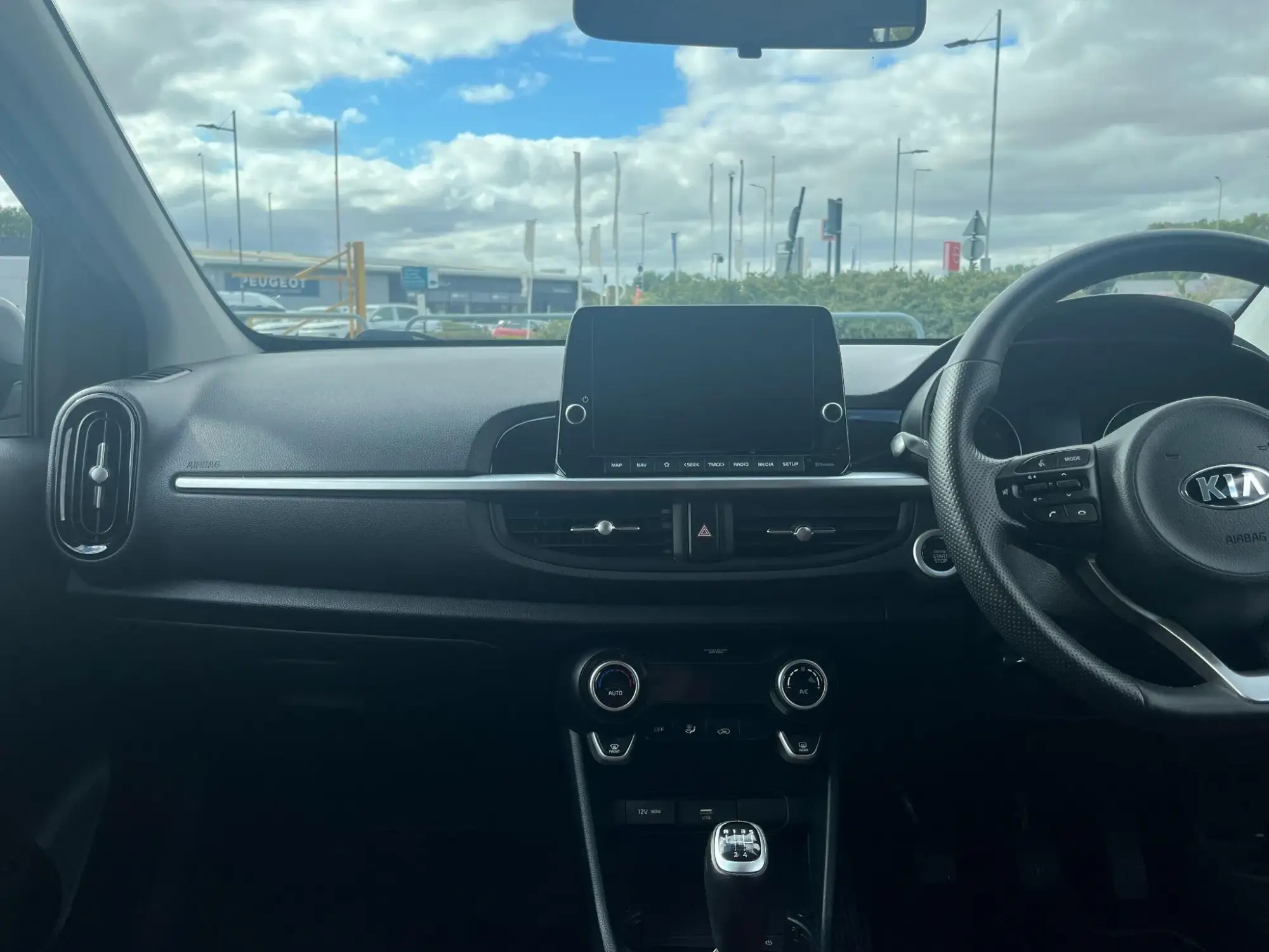 Kia Picanto Image 9