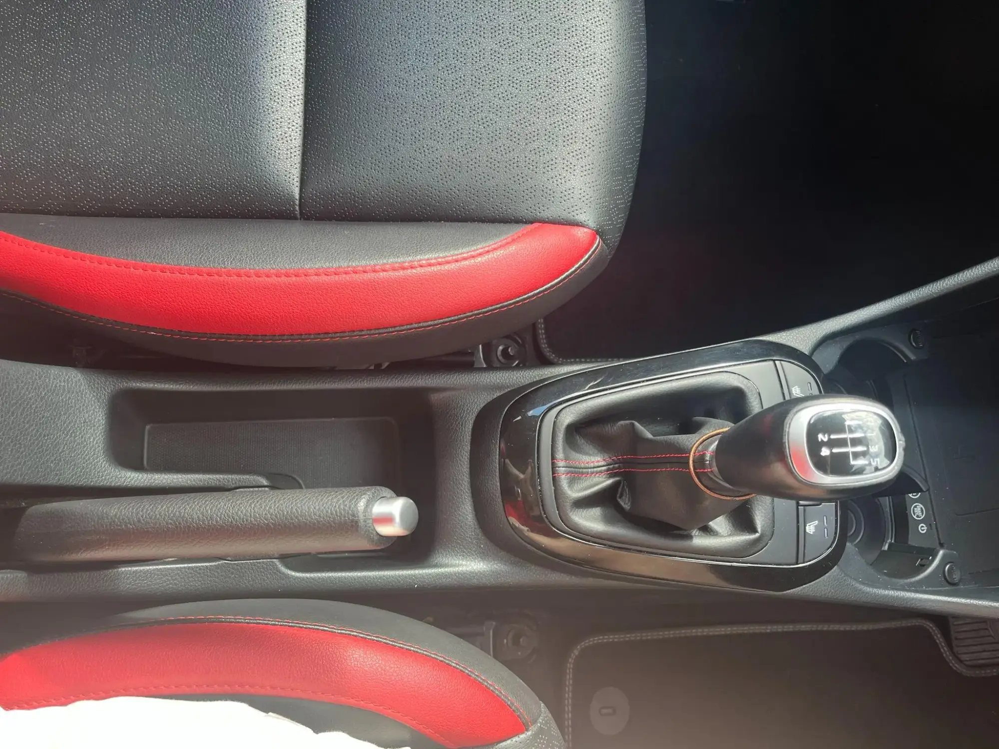 Kia Picanto Image 10