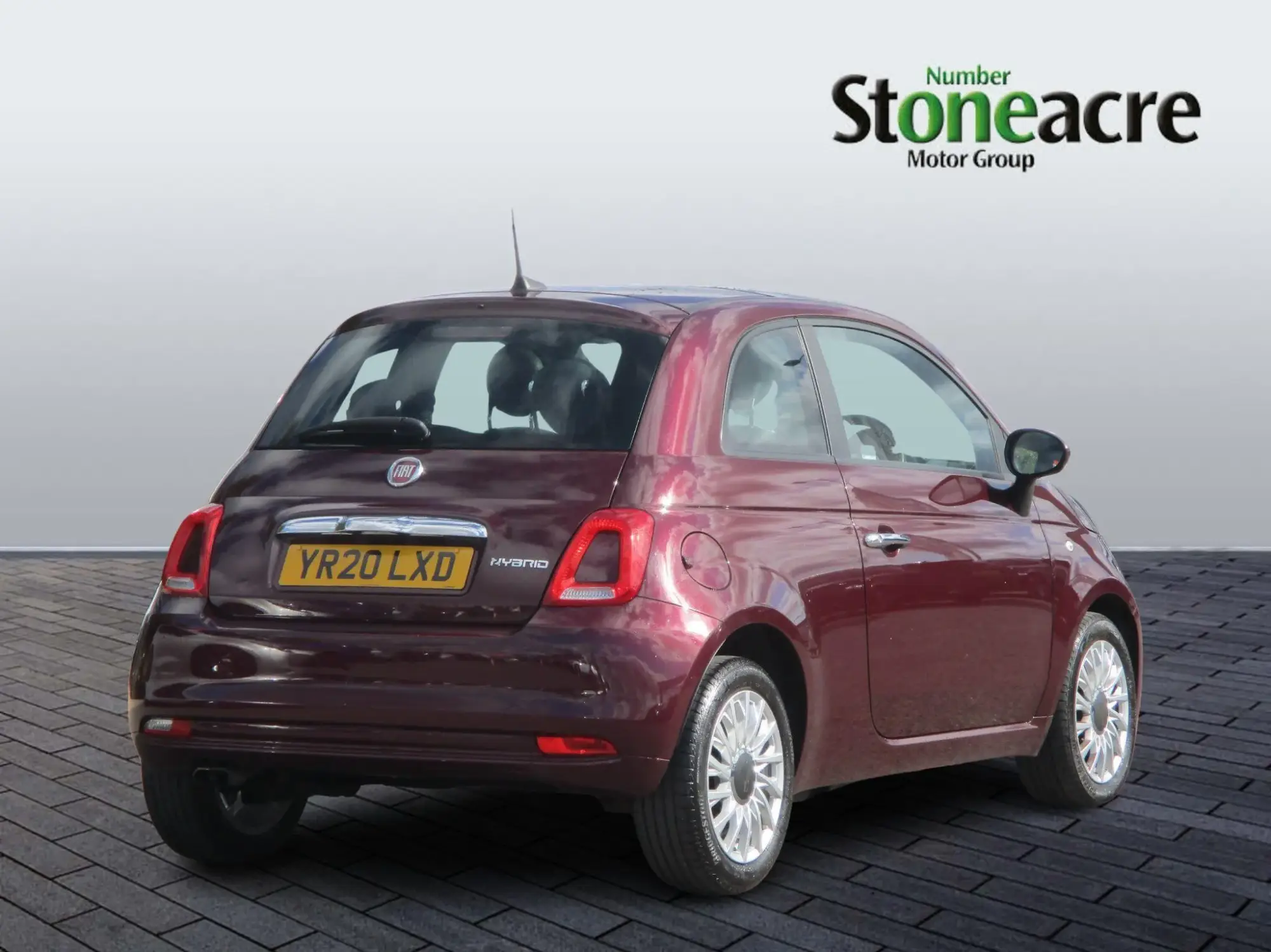 Fiat 500 1.0 Mild Hybrid Lounge 3dr YR20LXD Image 3