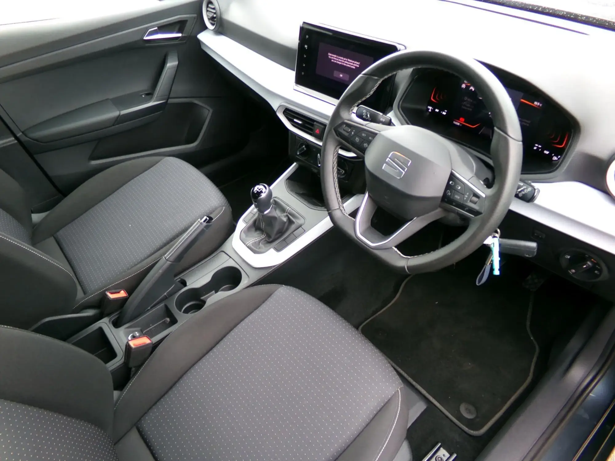 SEAT Arona Image 11
