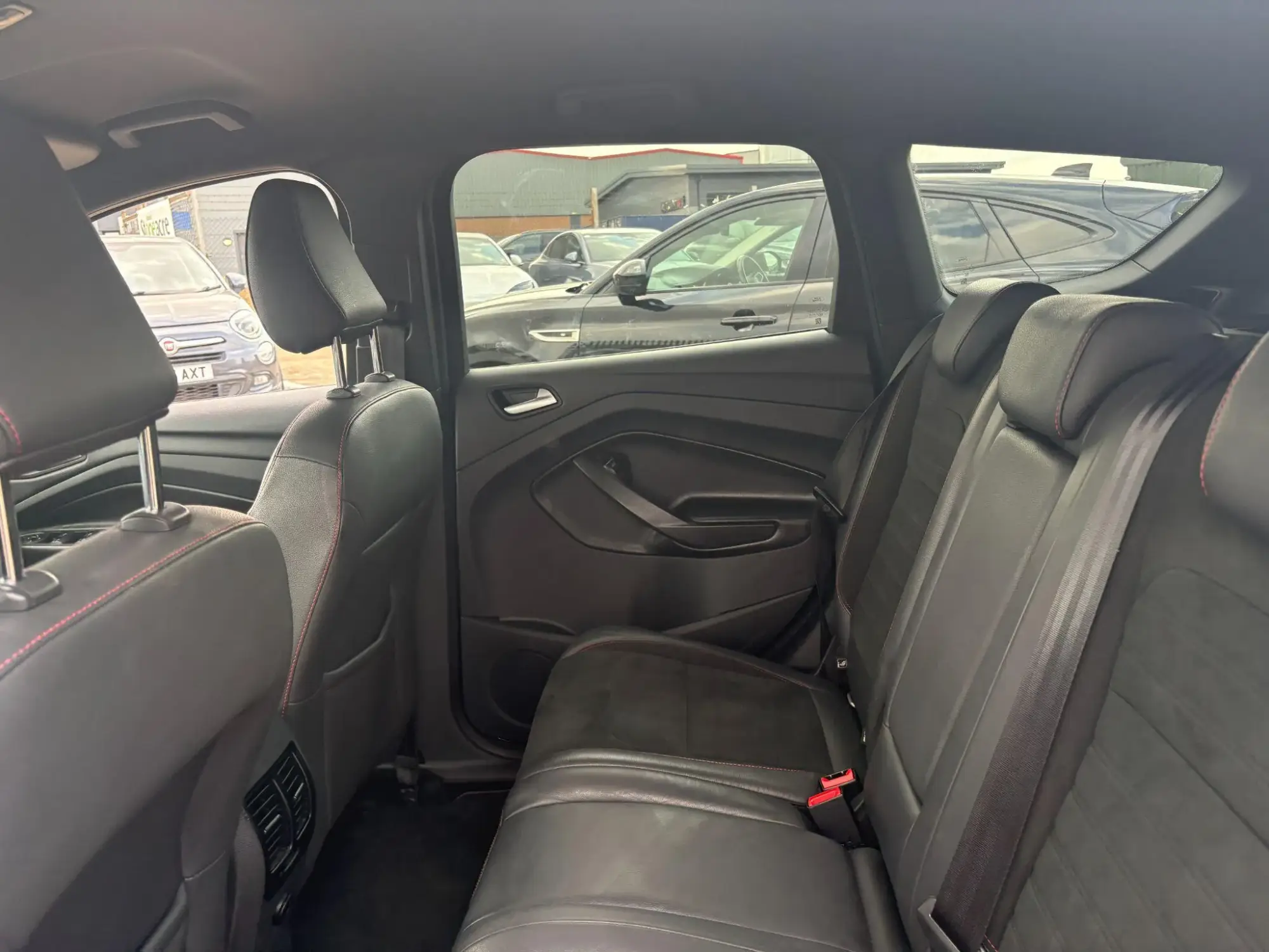Ford Kuga Image 14