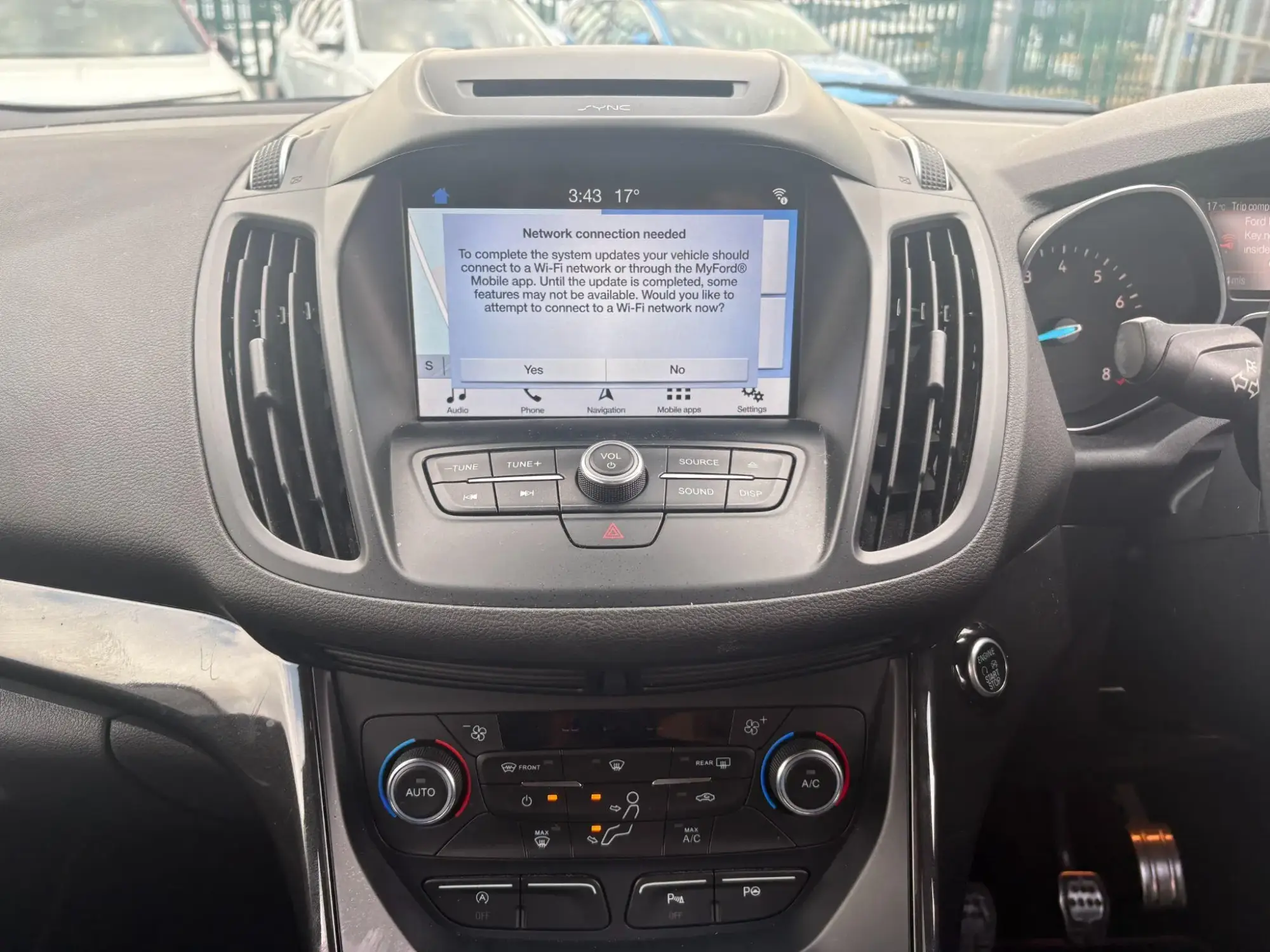 Ford Kuga Image 22