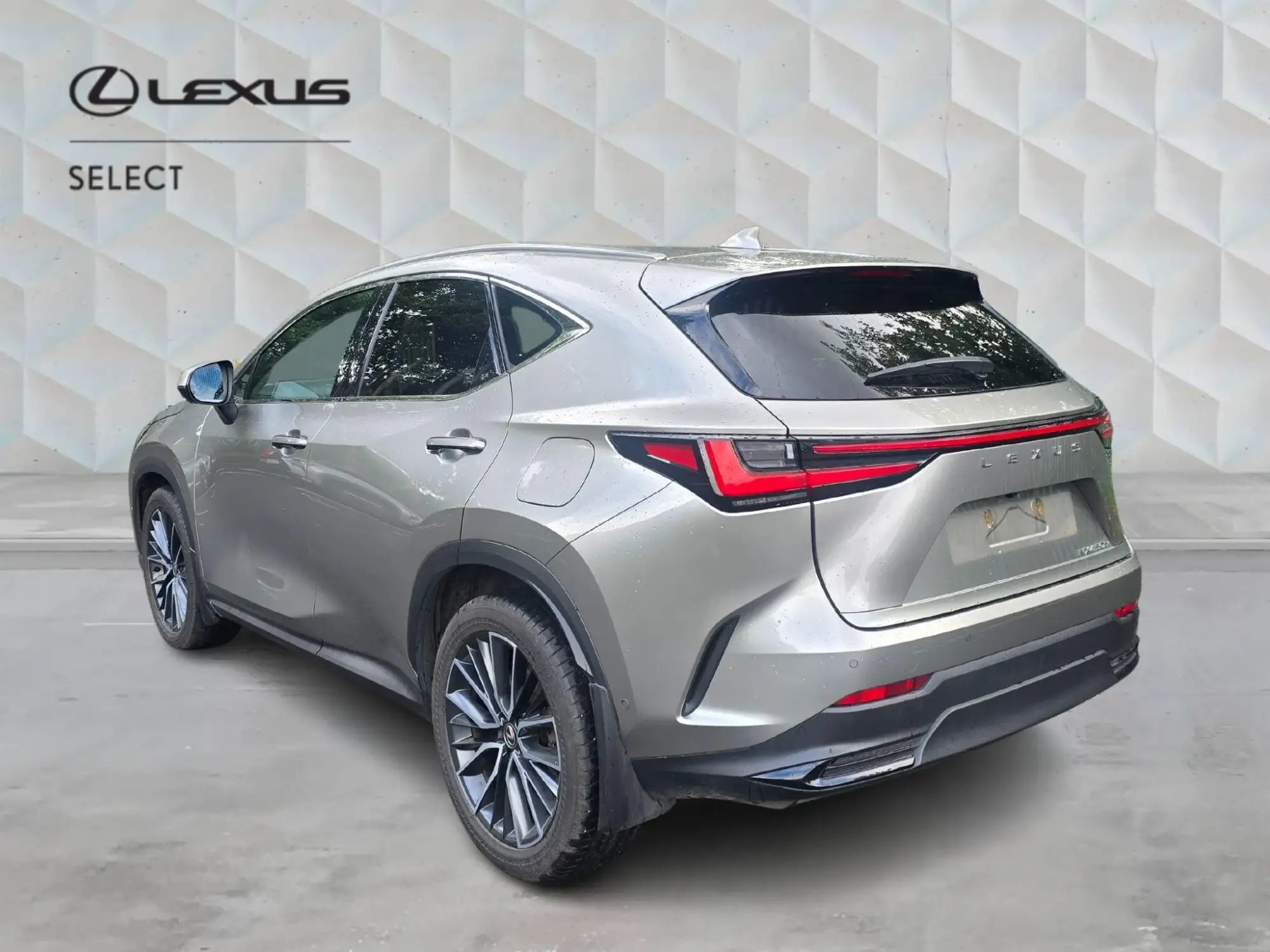 Lexus NX Self-Charging Hybrid Image 5 Lexus NX Self-Charging Hybrid Image 5