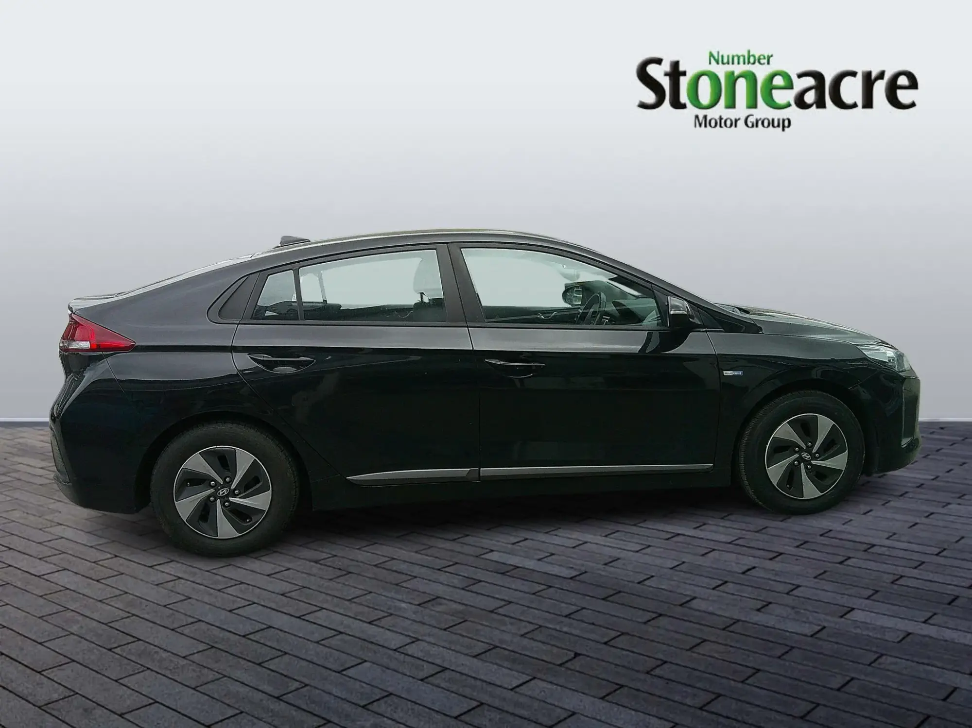 Hyundai IONIQ 1.6 h-GDi SE DCT Euro 6 (s/s) 5dr DO19MPY Image 2