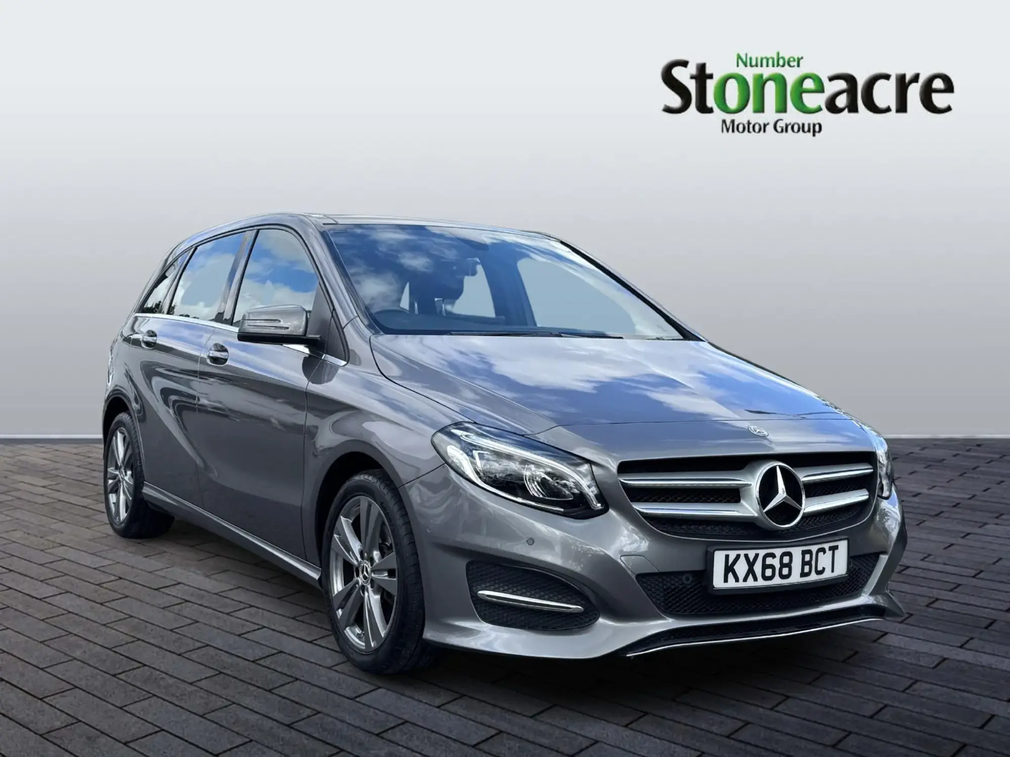 Mercedes-Benz B-Class 1.6 B180 Exclusive Edition (Plus) Euro 6 (s/s) 5dr KX68BCT Image 1