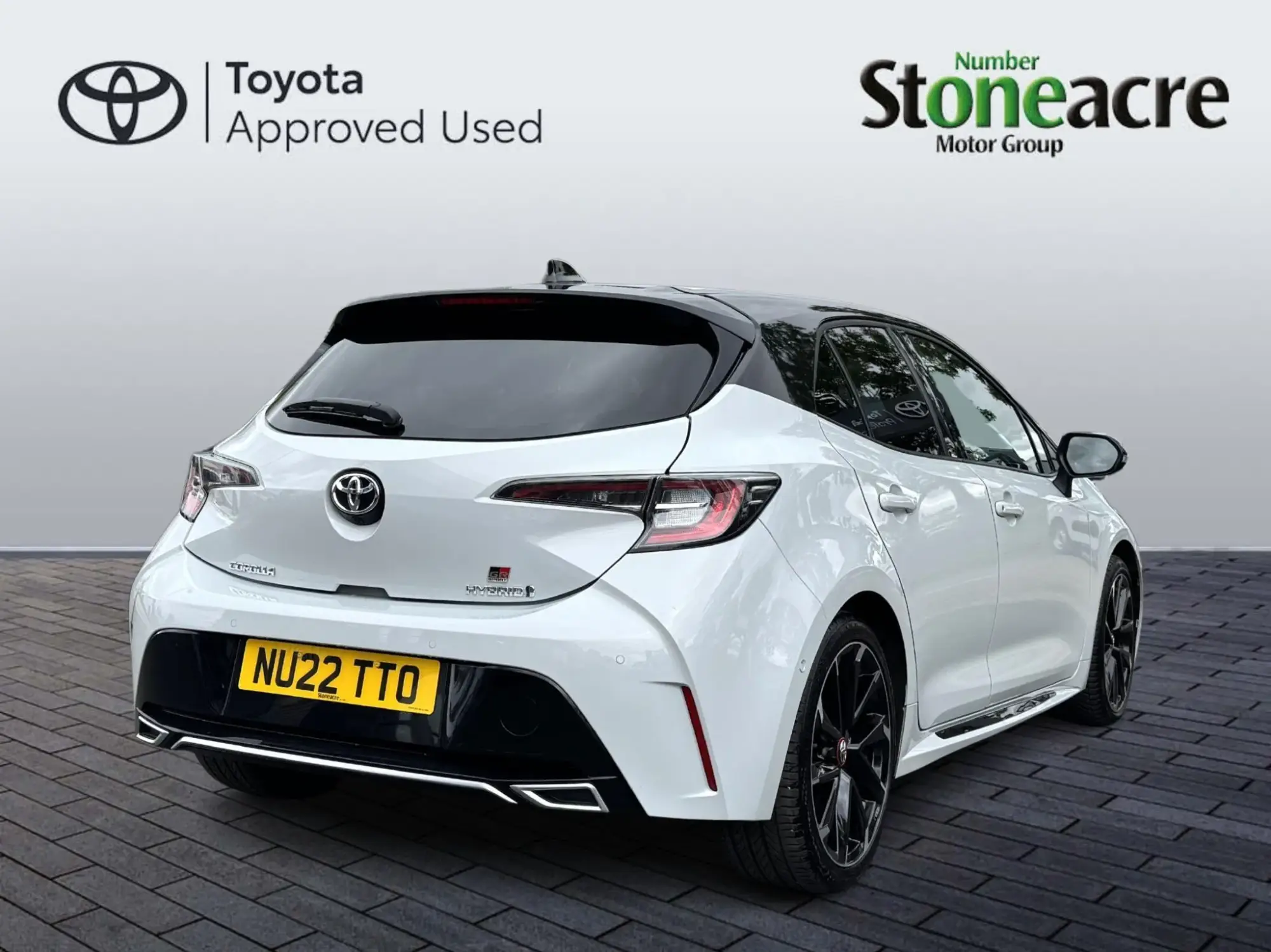Toyota Corolla Hatchback Image 3