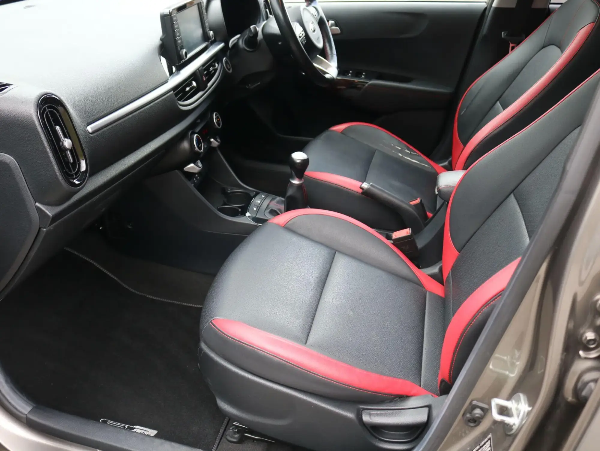Kia Picanto Image 16 Kia Picanto Image 16