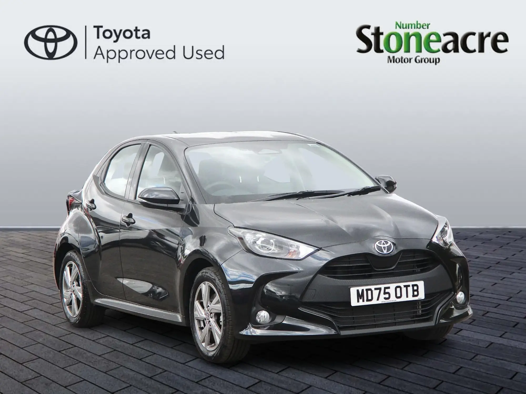 Toyota Yaris Image 1