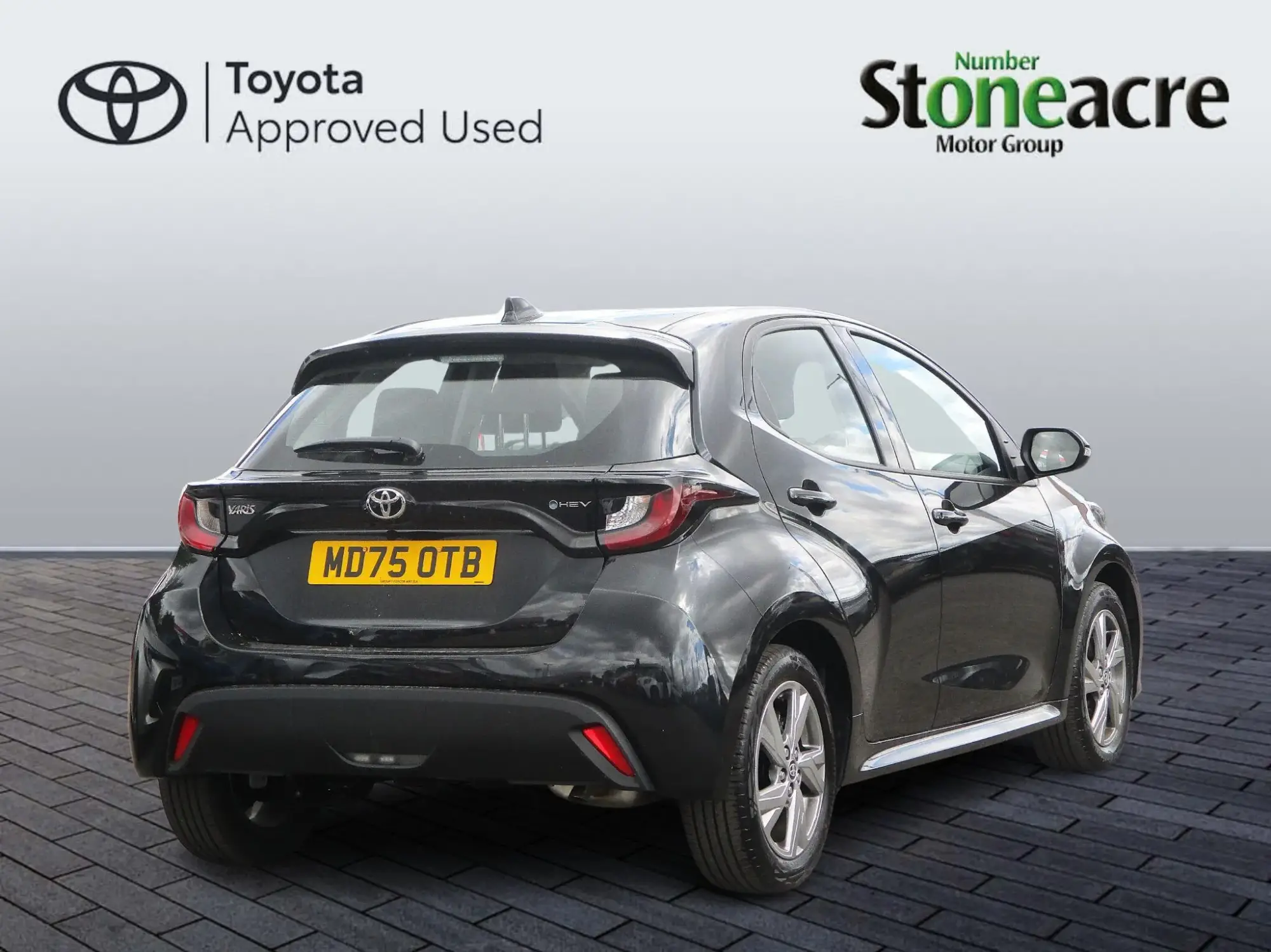 Toyota Yaris Image 3