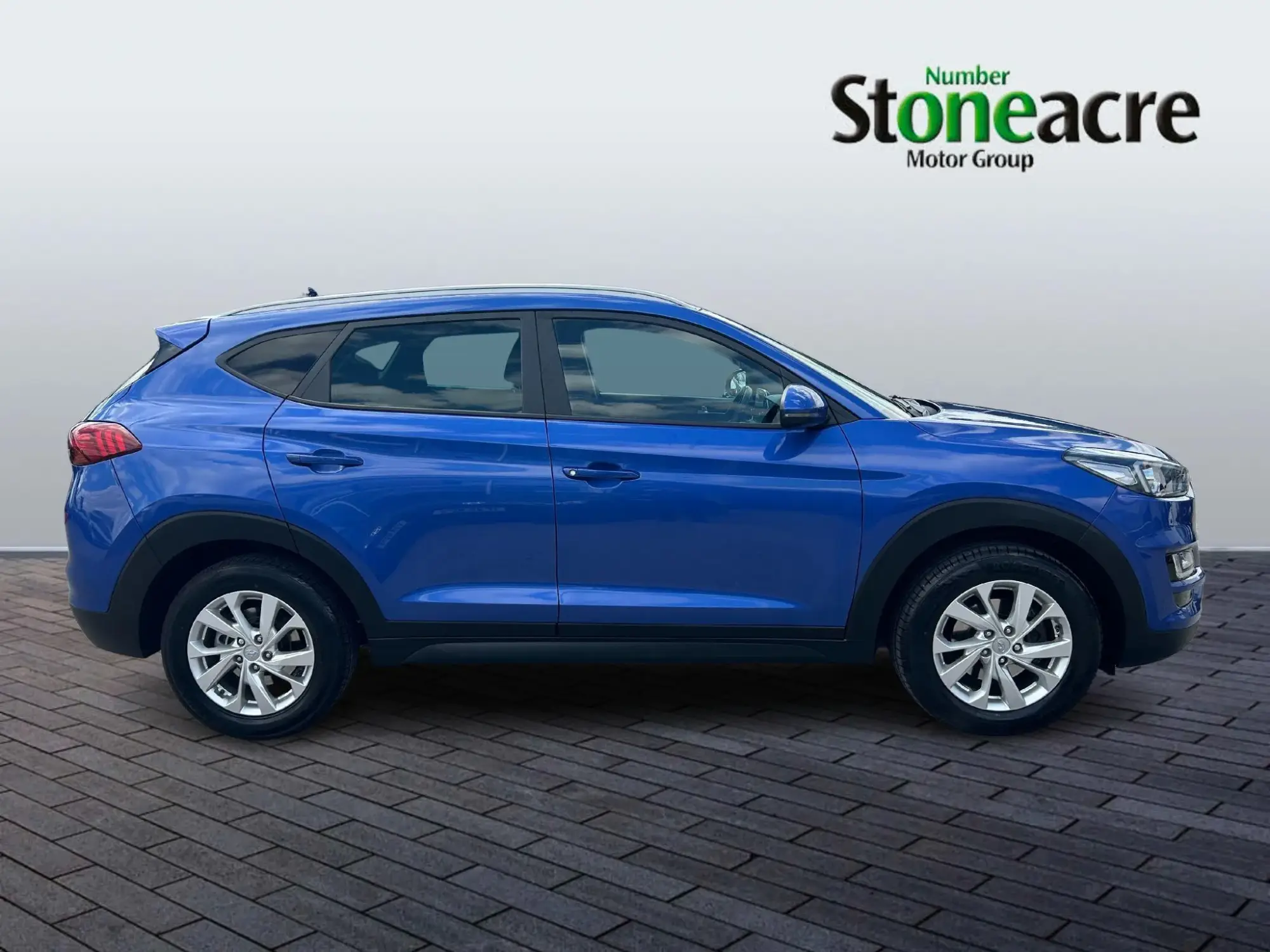Hyundai TUCSON Image 8 Hyundai TUCSON Image 8