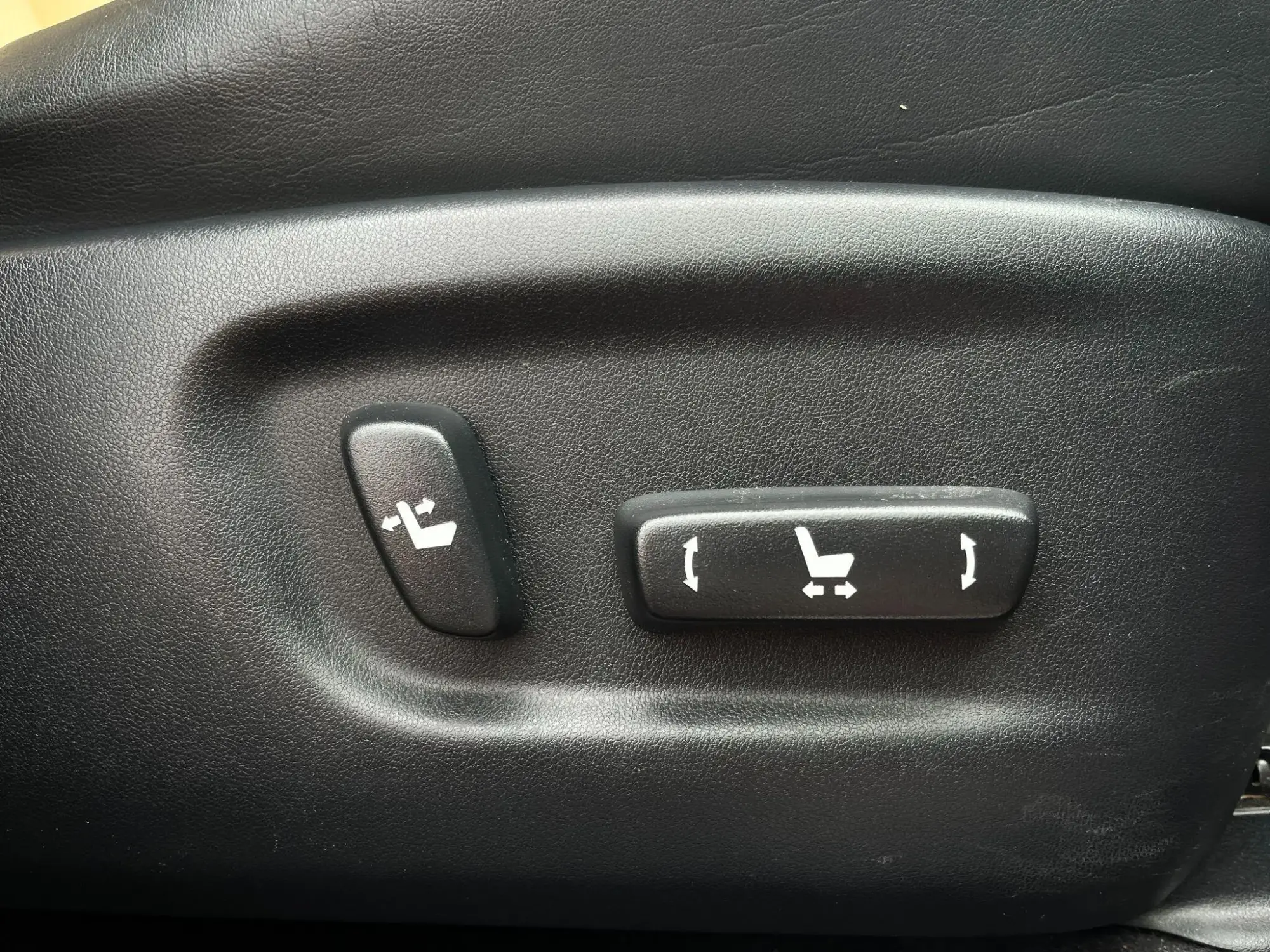 Lexus NX Self-Charging Hybrid Image 17 Lexus NX Self-Charging Hybrid Image 17