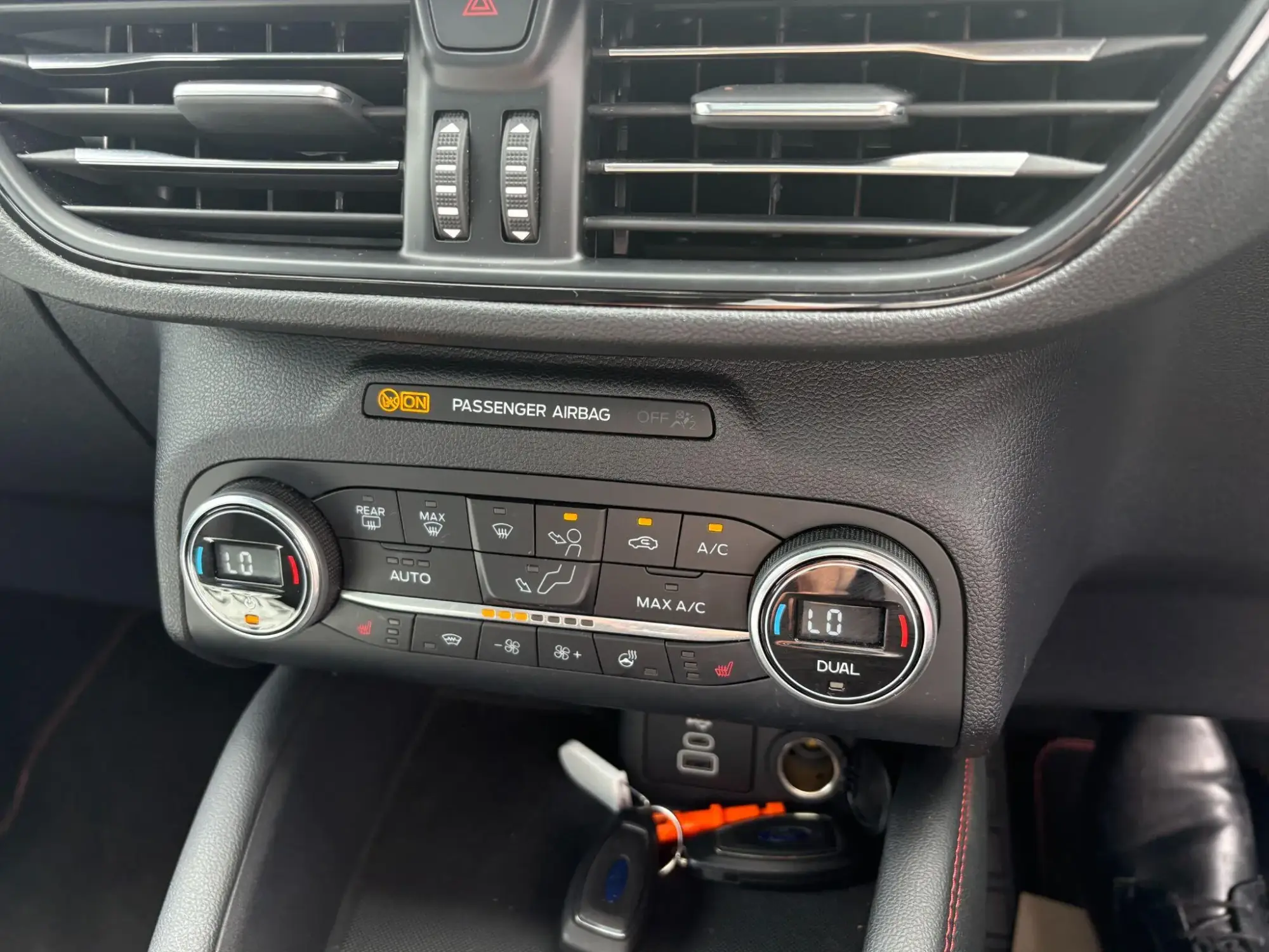 Ford Kuga Image 15