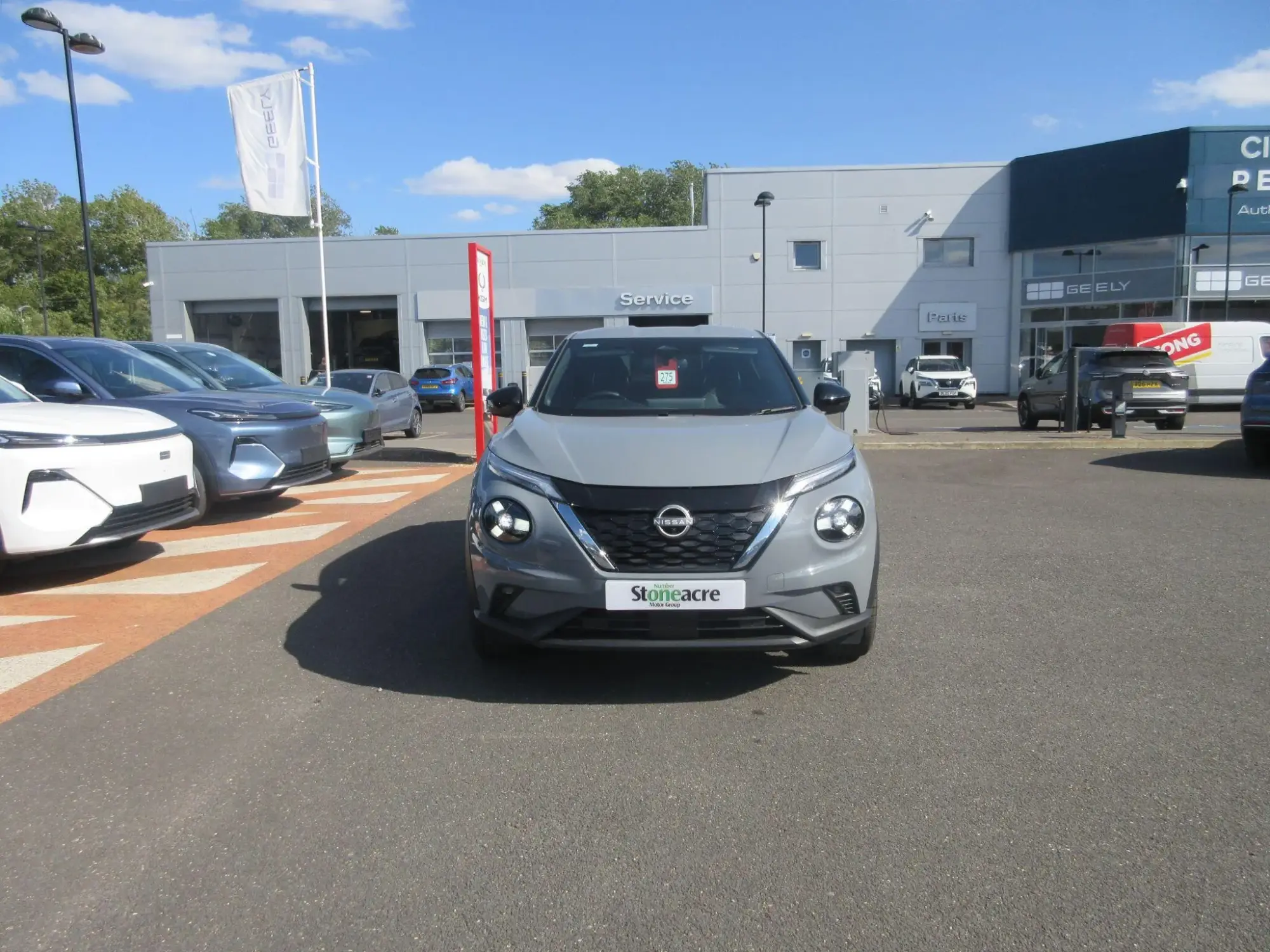 Nissan Juke Hybrid 1.6 Tekna Auto Euro 6 5dr OV75FVC Image 2