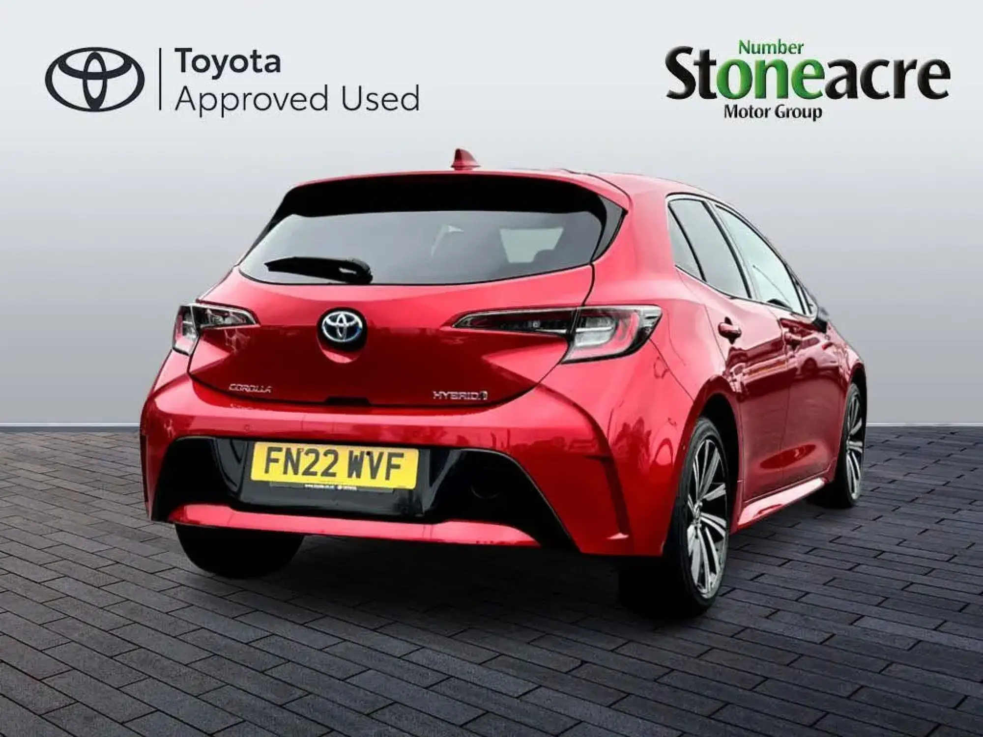 Toyota Corolla Hatchback 1.8 VVT-i Hybrid Design 5dr CVT FN22WVF Image 3