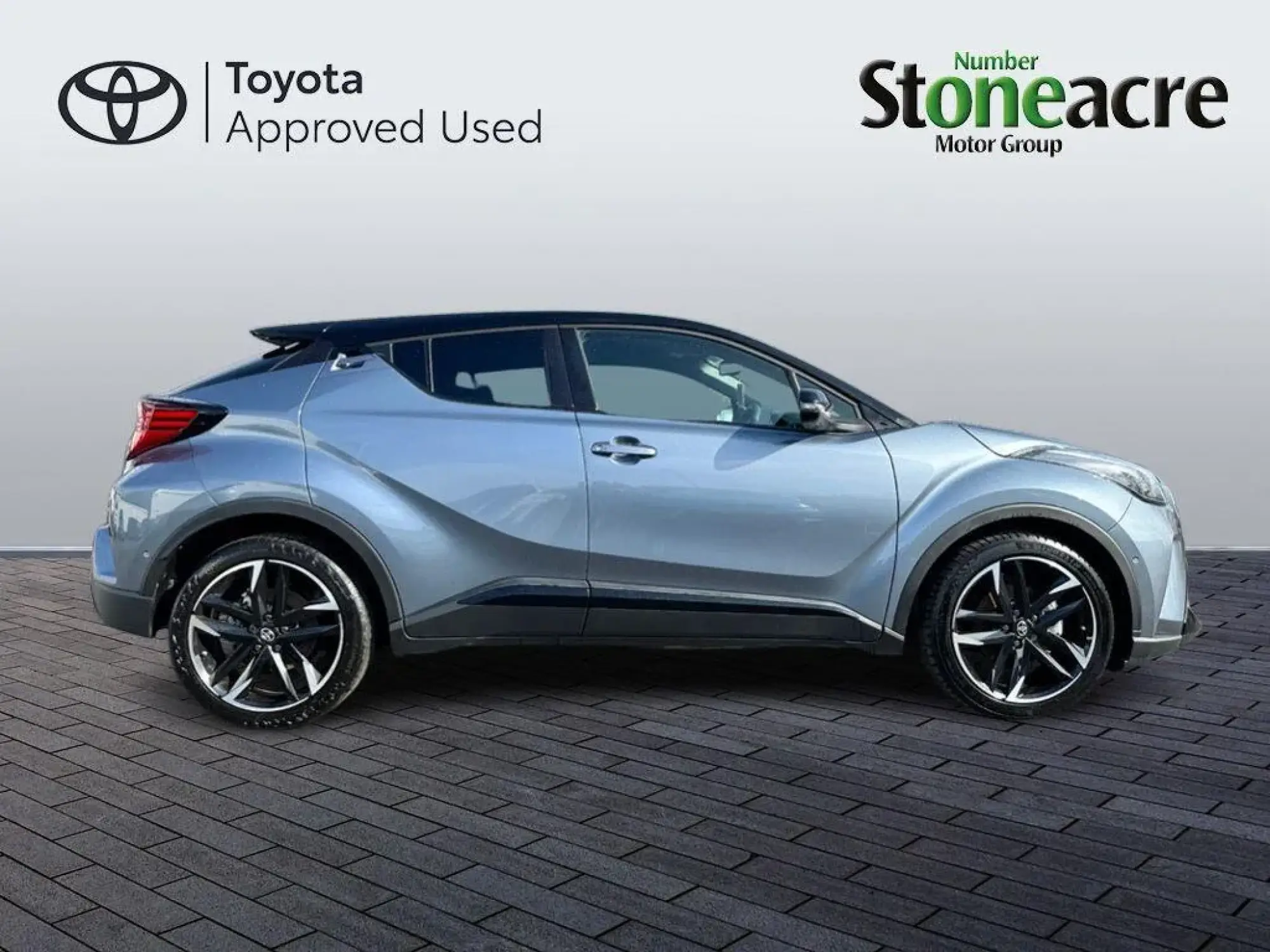 Toyota C-HR Self-Charging Hybrid Image 2