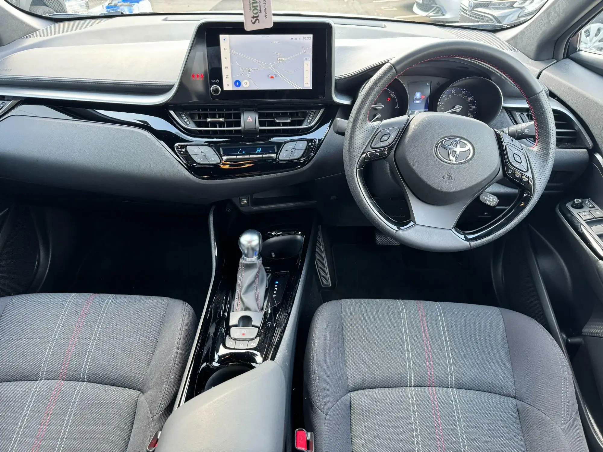 Toyota C-HR Self-Charging Hybrid Image 14