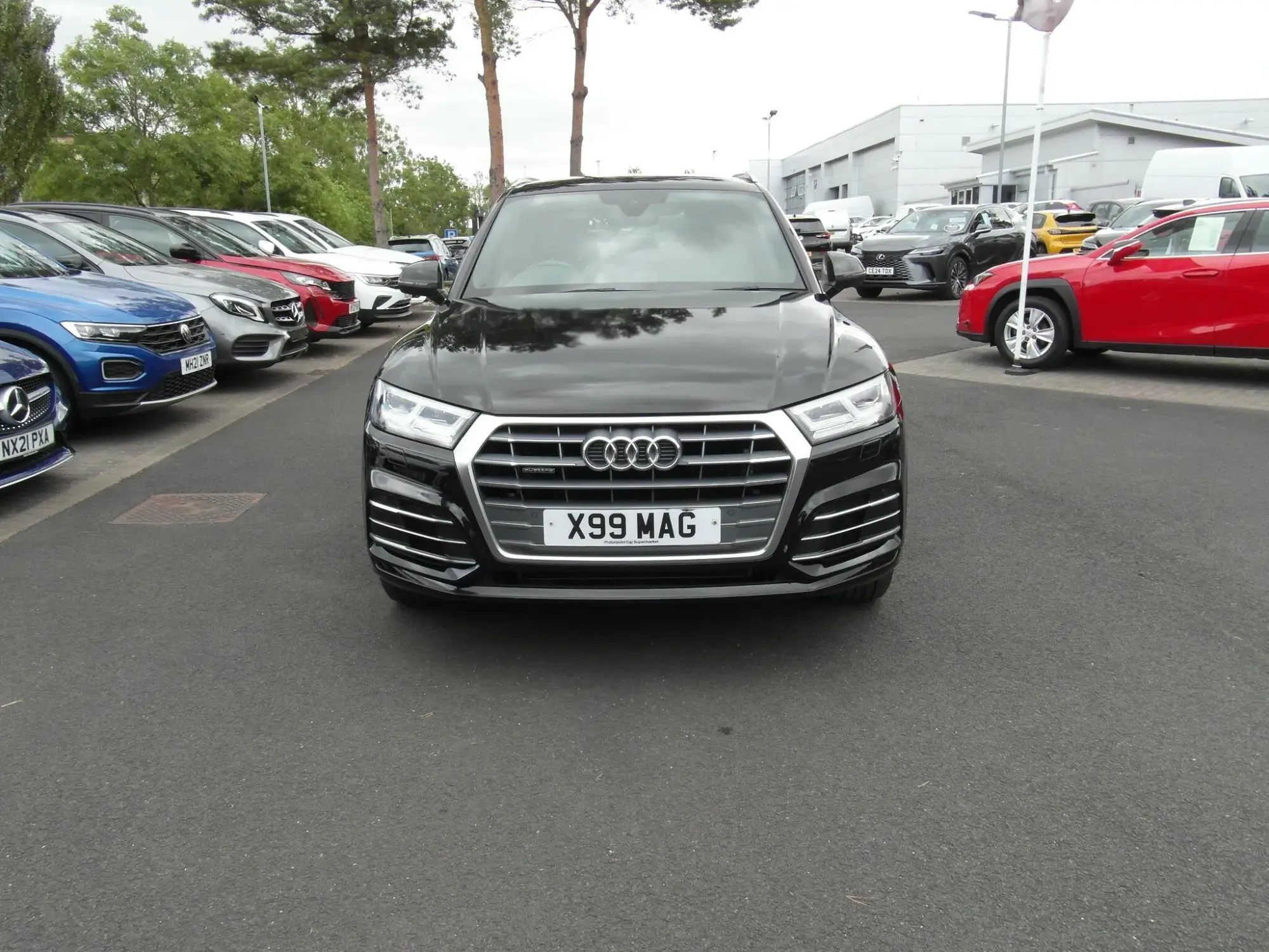 Audi Q5 Image 9