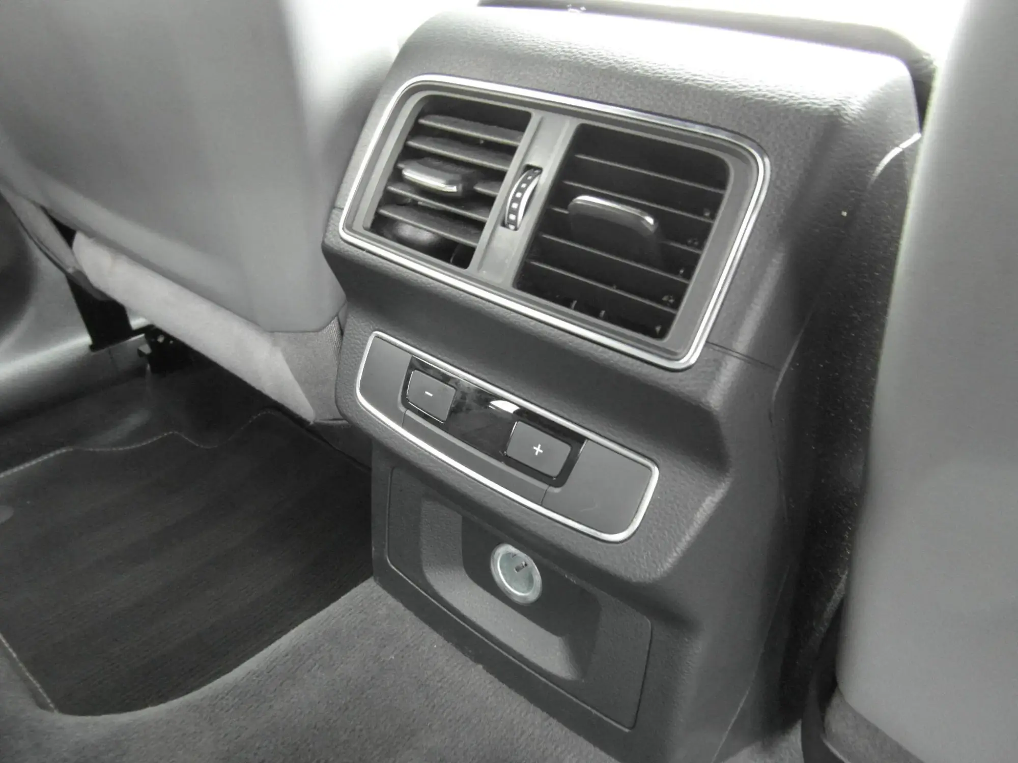 Audi Q5 Image 16