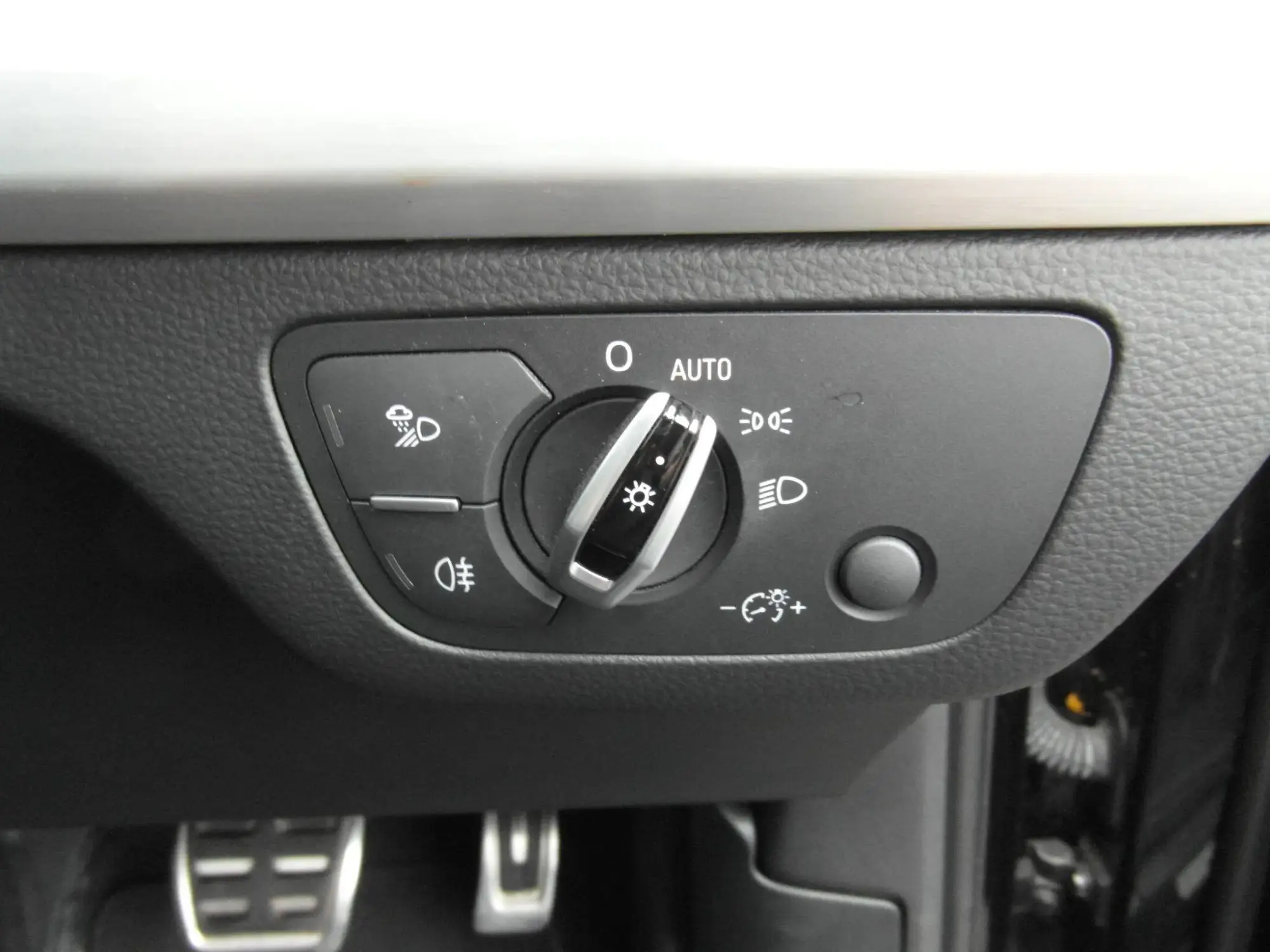 Audi Q5 Image 21