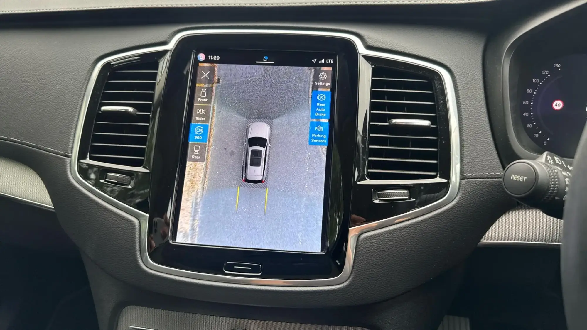 Volvo XC90 Image 18 Volvo XC90 Image 18
