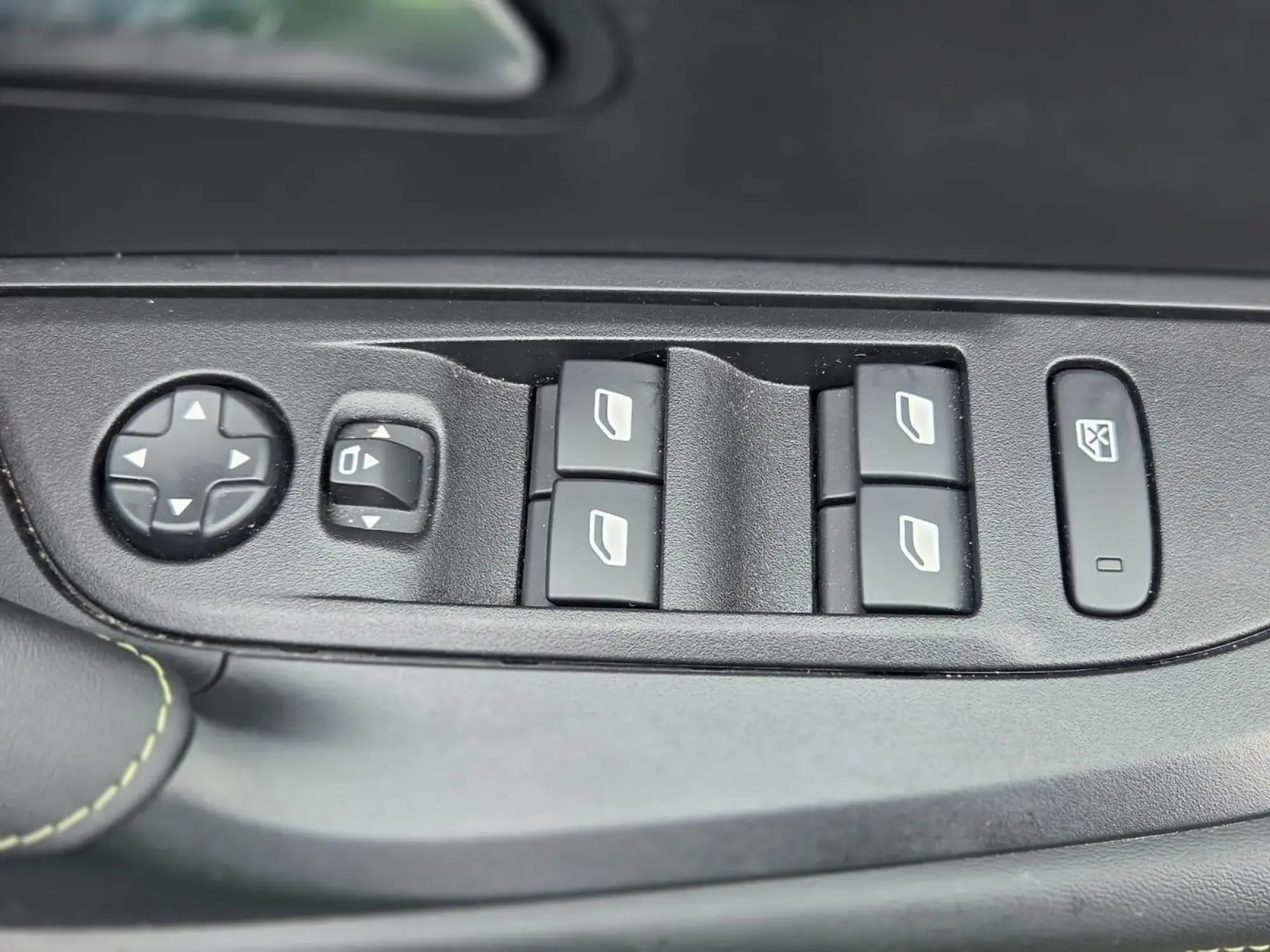 Peugeot 2008 Image 16