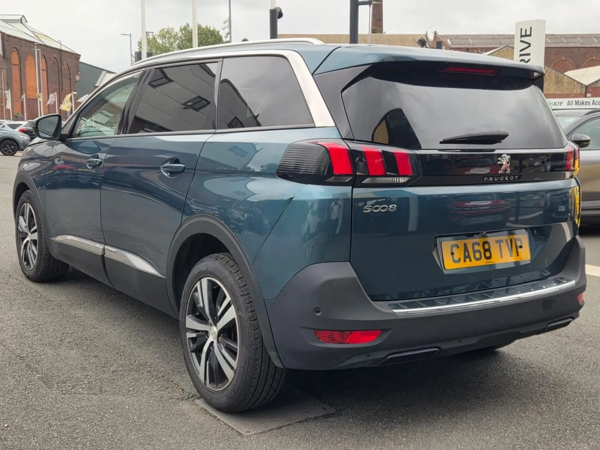 Peugeot 5008 Image 4 Peugeot 5008 Image 4