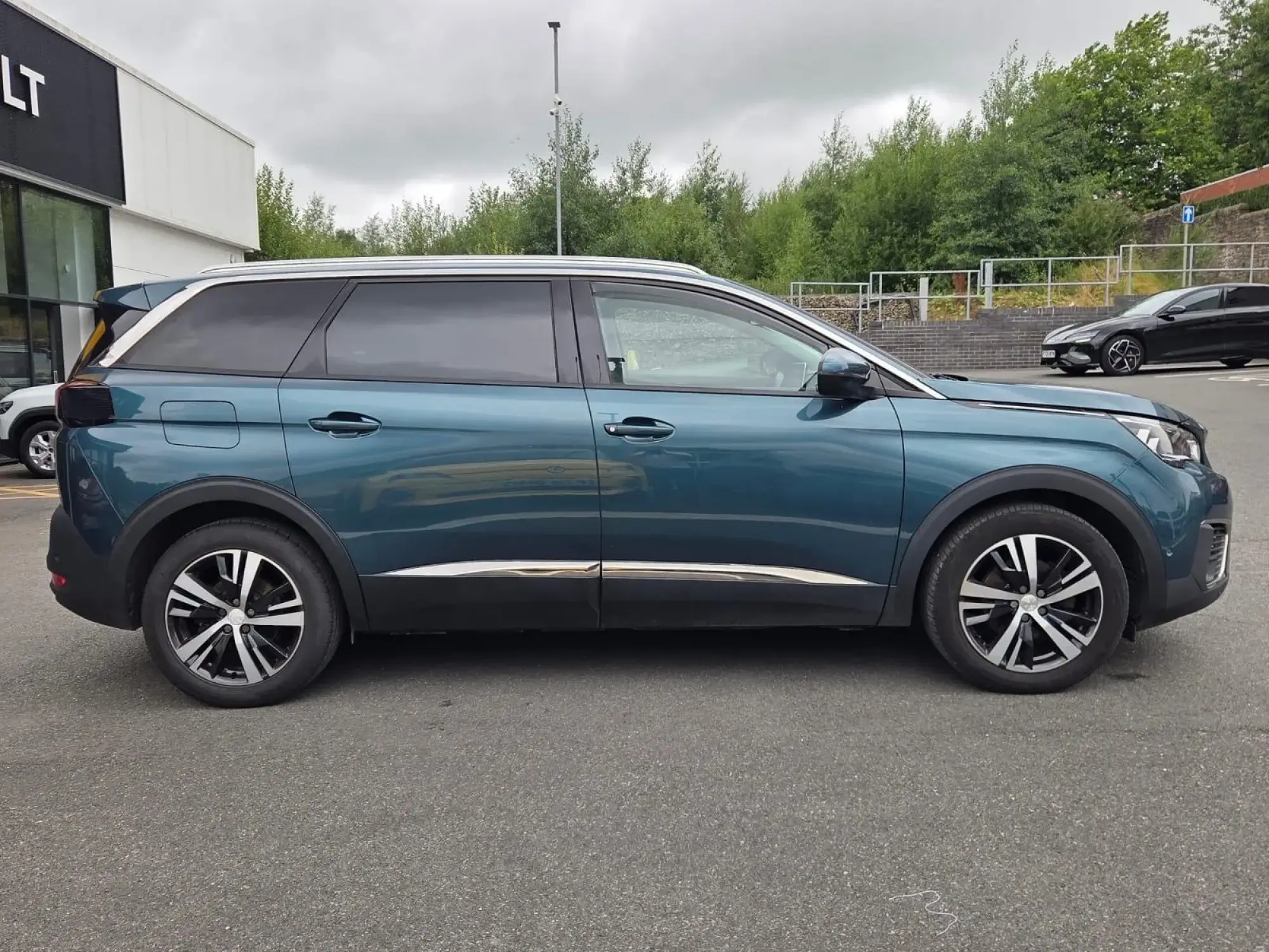 Peugeot 5008 Image 7 Peugeot 5008 Image 7