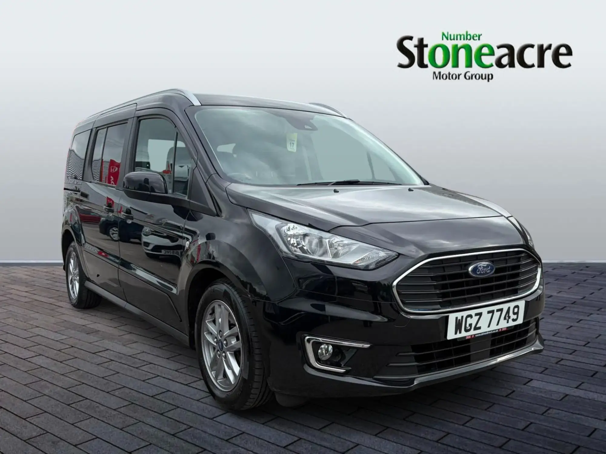 Ford Grand Tourneo Connect Image 1