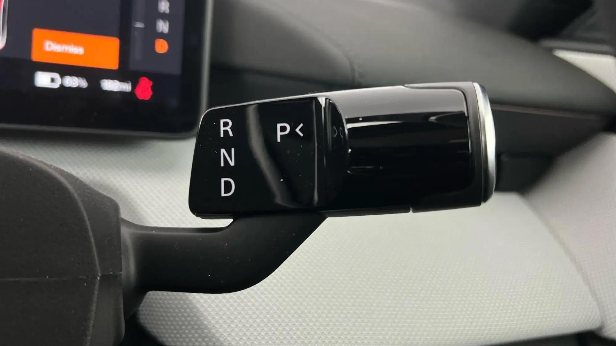 Polestar 4 SUV Image 12 Polestar 4 SUV Image 12