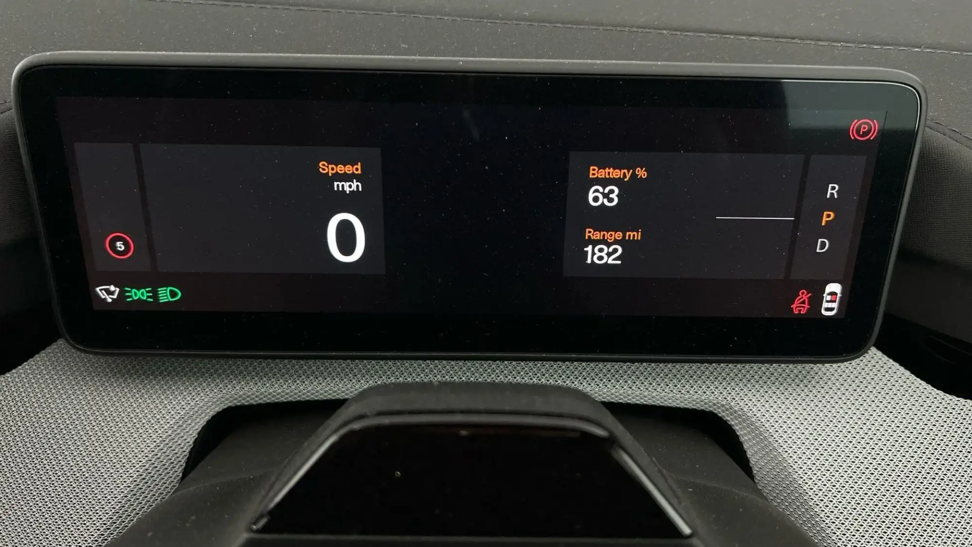 Polestar 4 SUV Image 17 Polestar 4 SUV Image 17