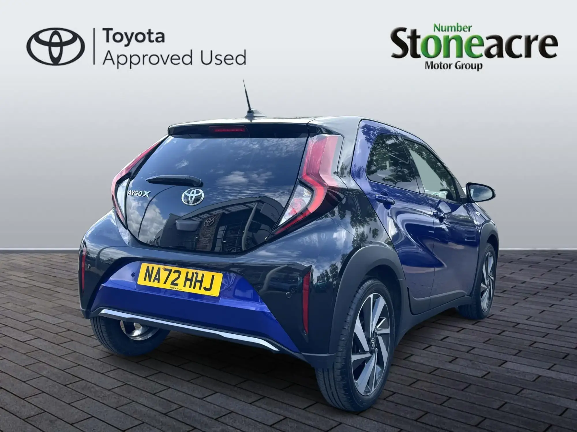 Toyota Aygo X 1.0 VVT-i Exclusive 5dr NA72HHJ Image 3