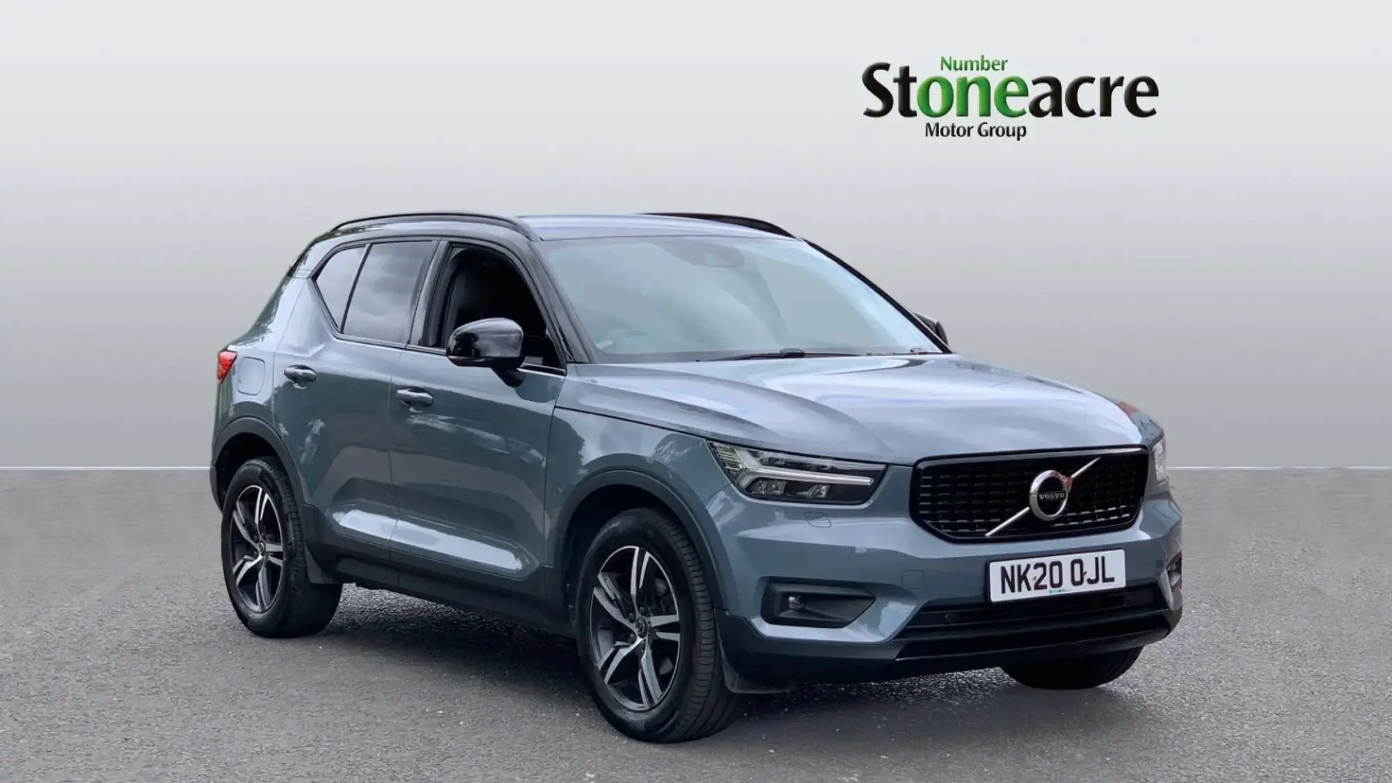 Volvo XC40 R-Design T3 (163 hp) Manual NK20OJL Image 1