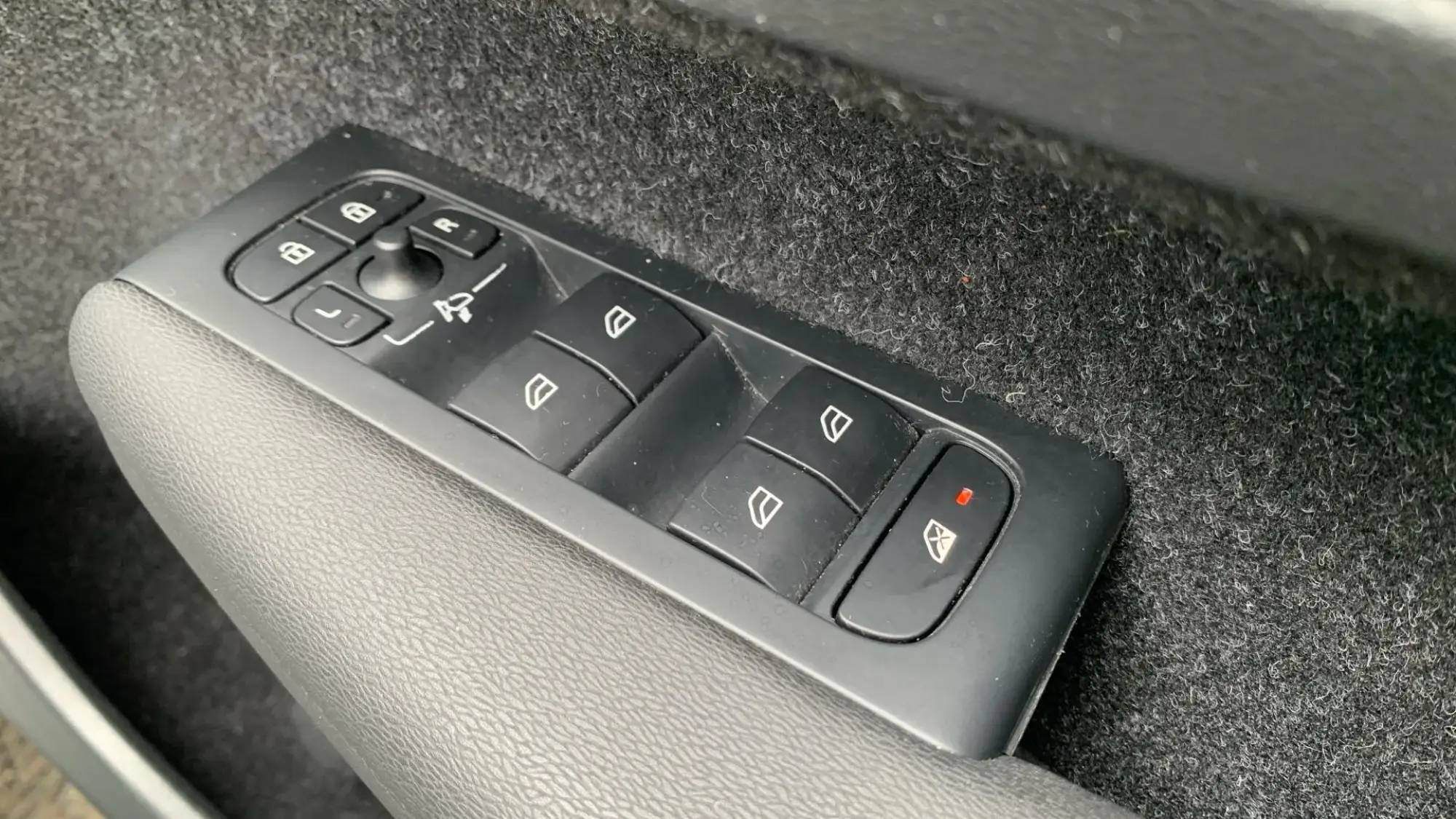 Volvo XC40 Image 24 Volvo XC40 Image 24