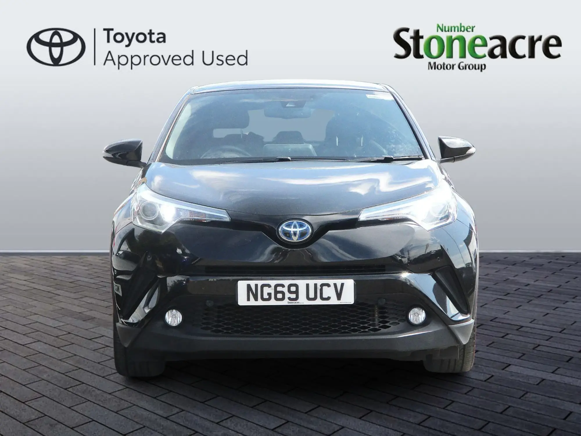 Toyota C-HR Self-Charging Hybrid Image 8 Toyota C-HR Self-Charging Hybrid Image 8