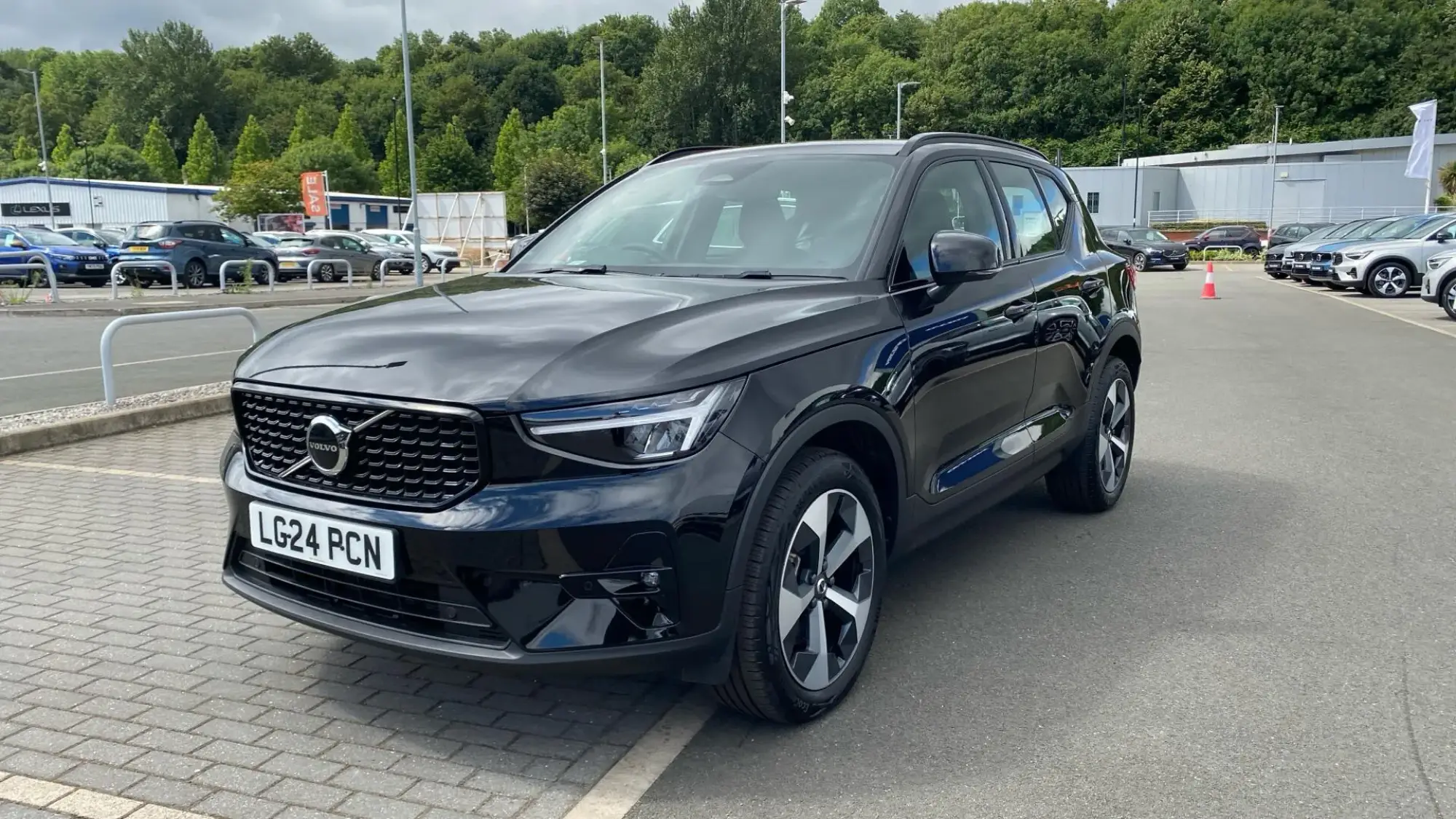 Volvo XC40 Image 3