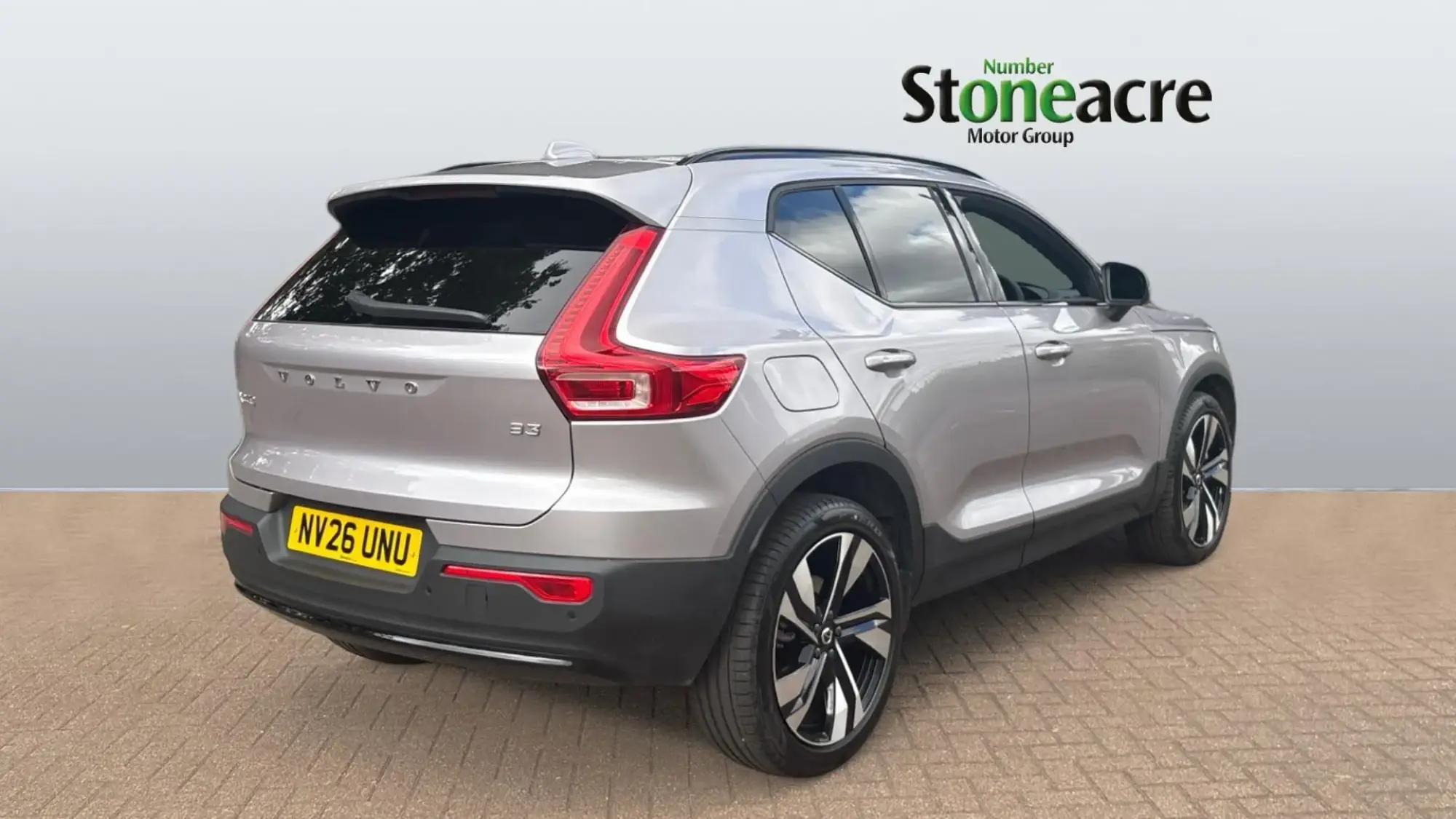 Volvo XC40 Image 2