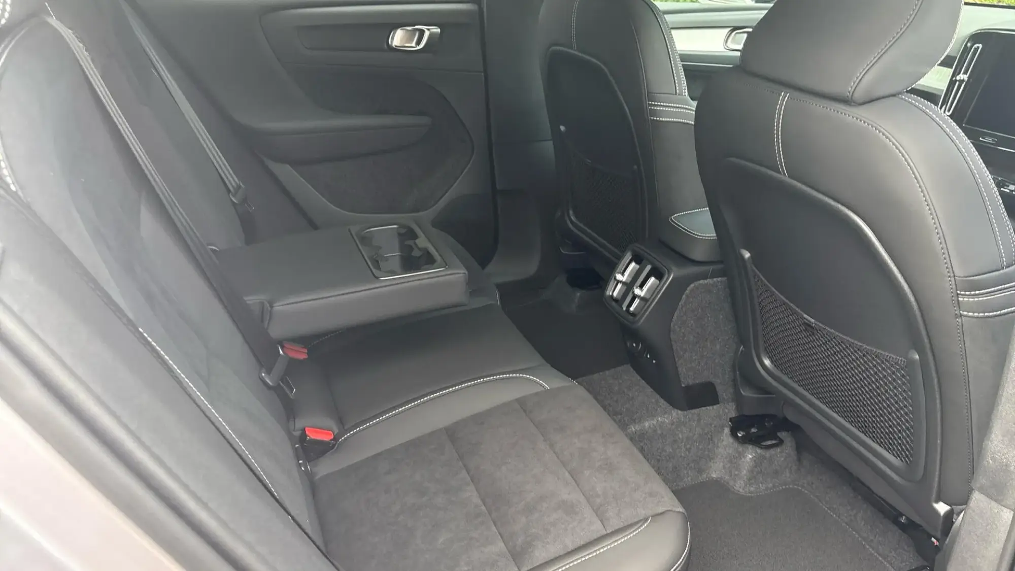 Volvo XC40 Image 6