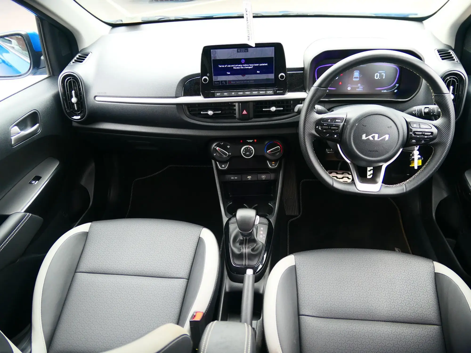 Kia Picanto Image 8 Kia Picanto Image 8