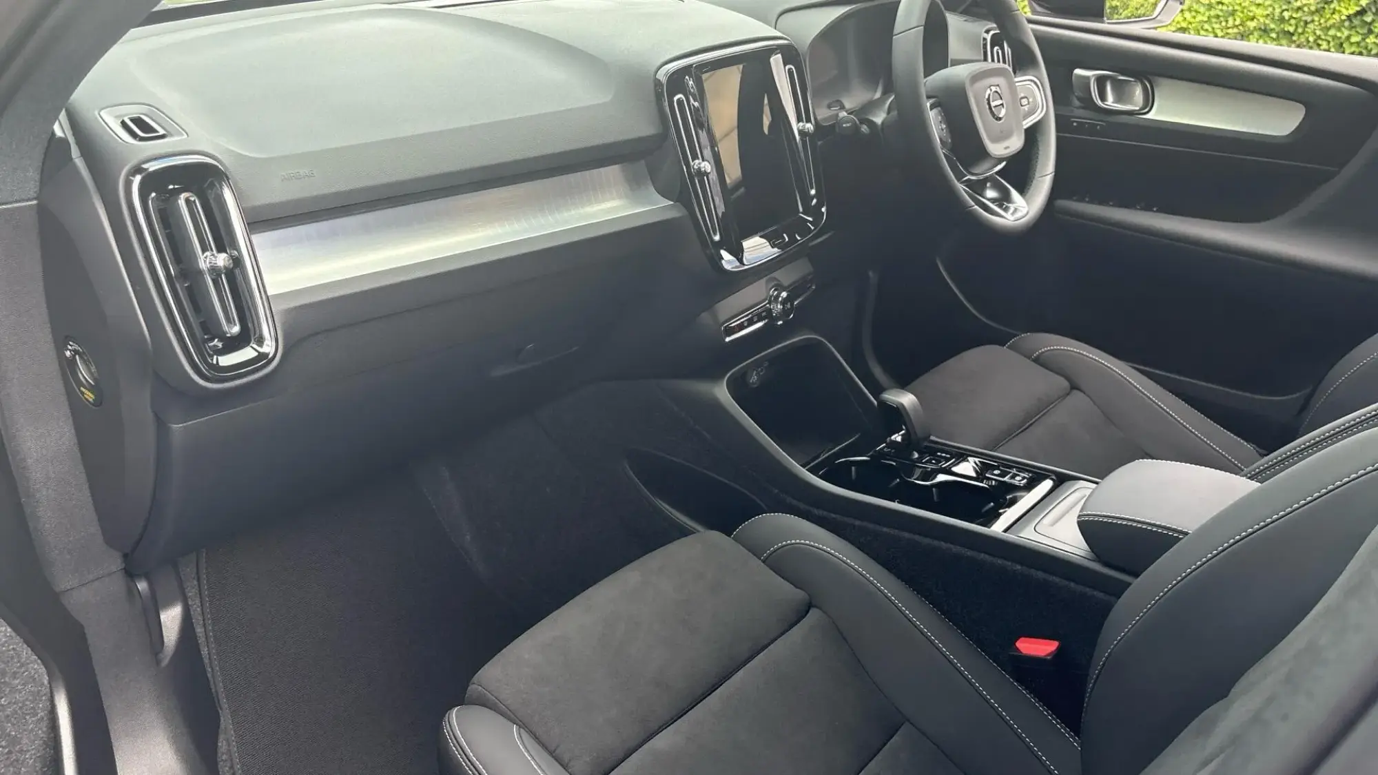 Volvo XC40 Image 15