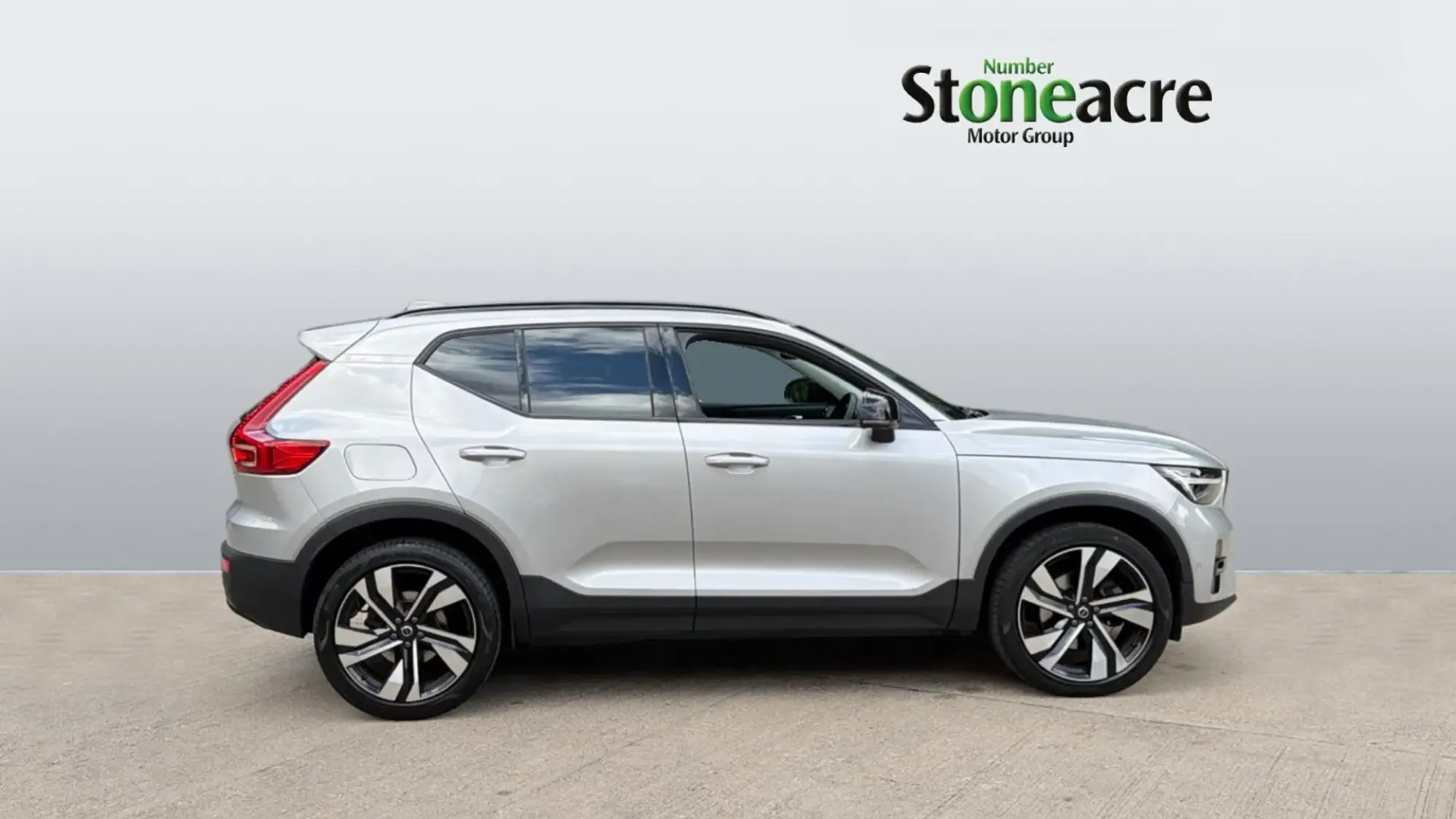 Volvo XC40 Image 3