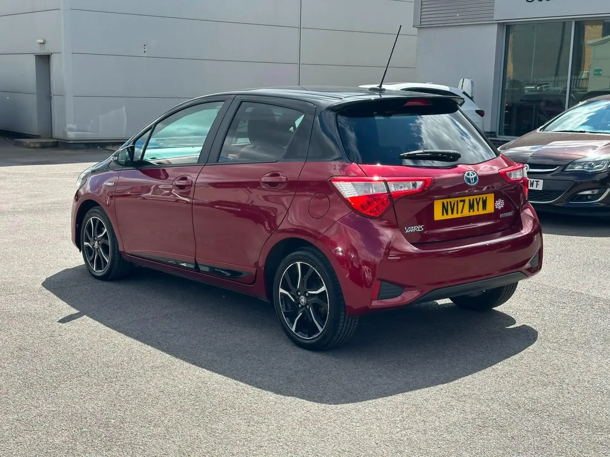Toyota Yaris Image 4 Toyota Yaris Image 4