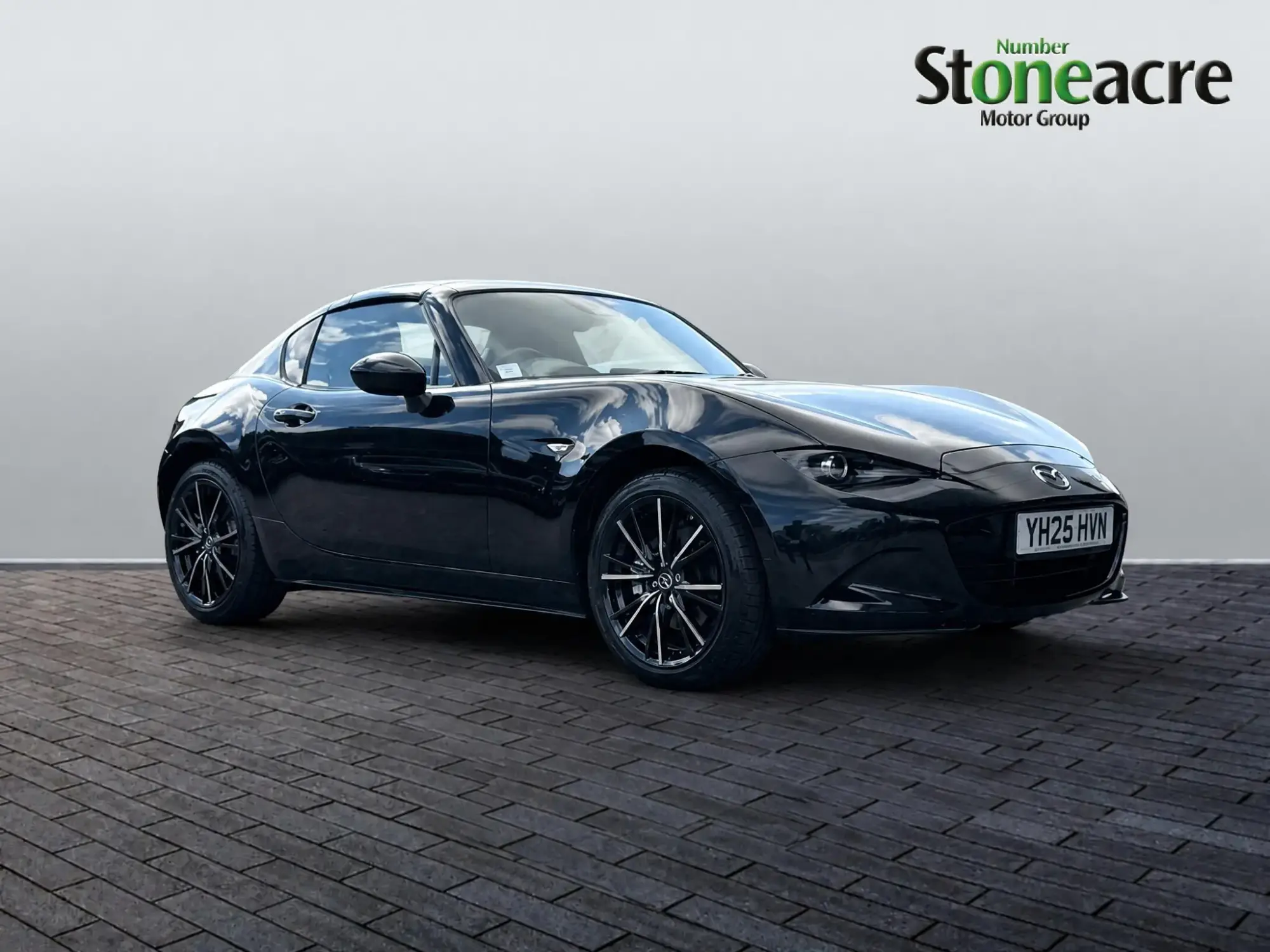Mazda MX-5 RF 2.0 SKYACTIV-G Exclusive-Line Euro 6 (s/s) 2dr YH25HVN Image 1