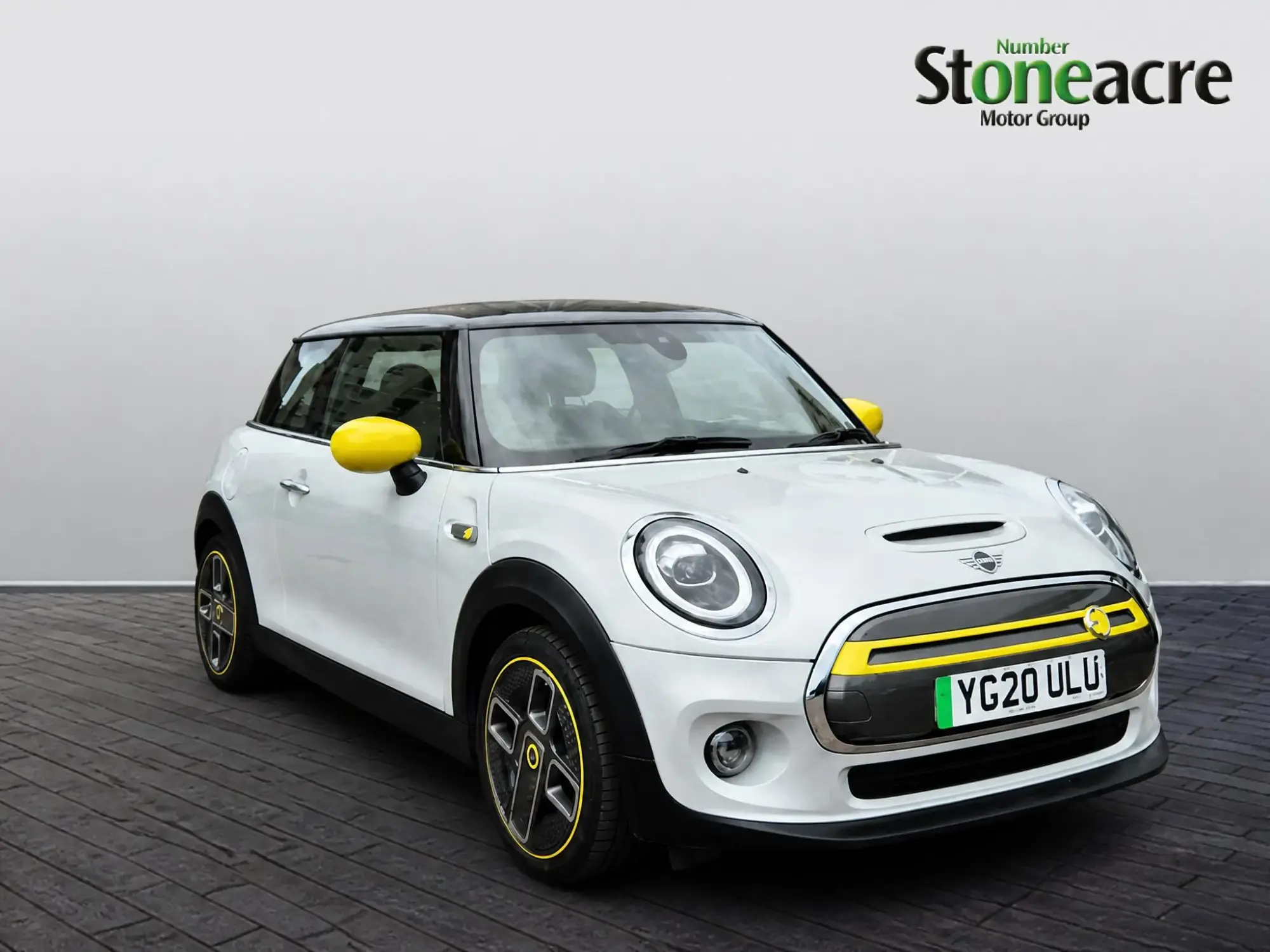 MINI Electric Hatch 32.6kWh Level 2 Auto 3dr YG20ULU Image 1