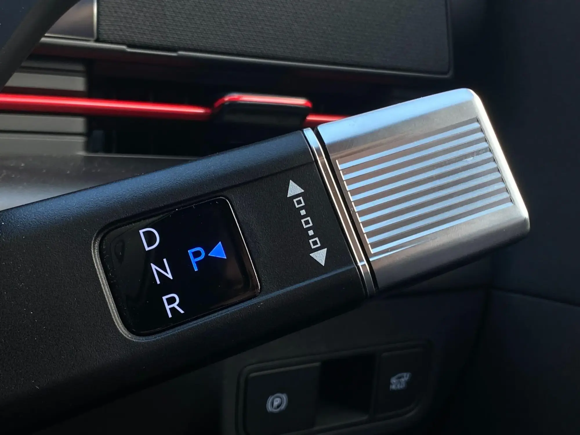 Hyundai KONA Image 21