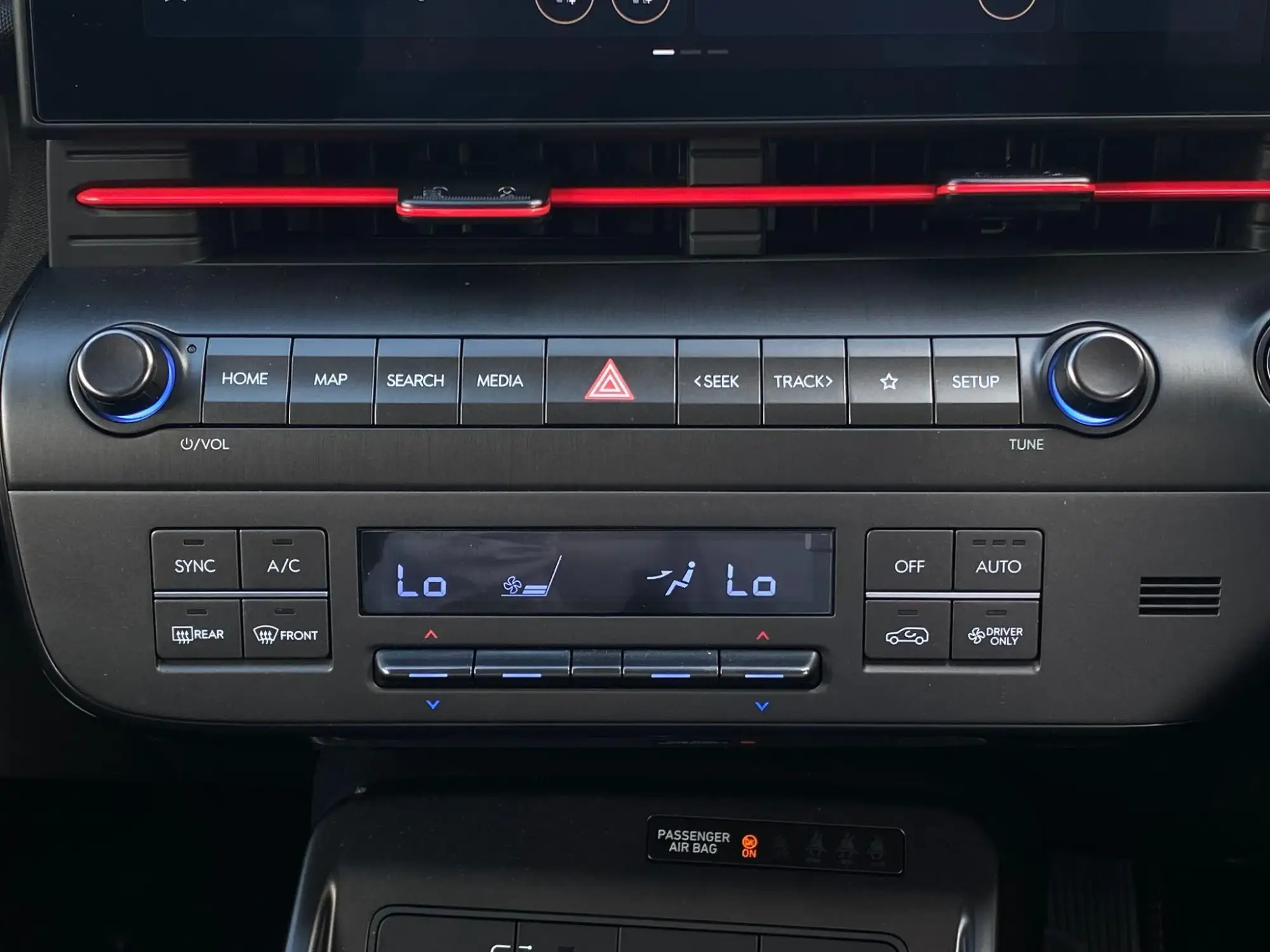 Hyundai KONA Image 28