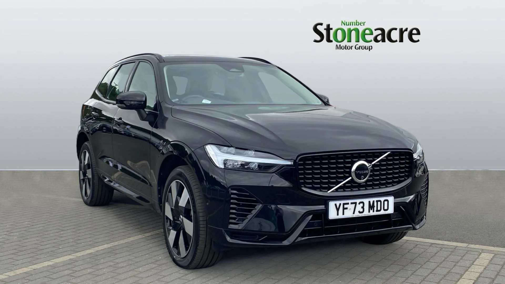 Volvo XC60 Recharge listing photo