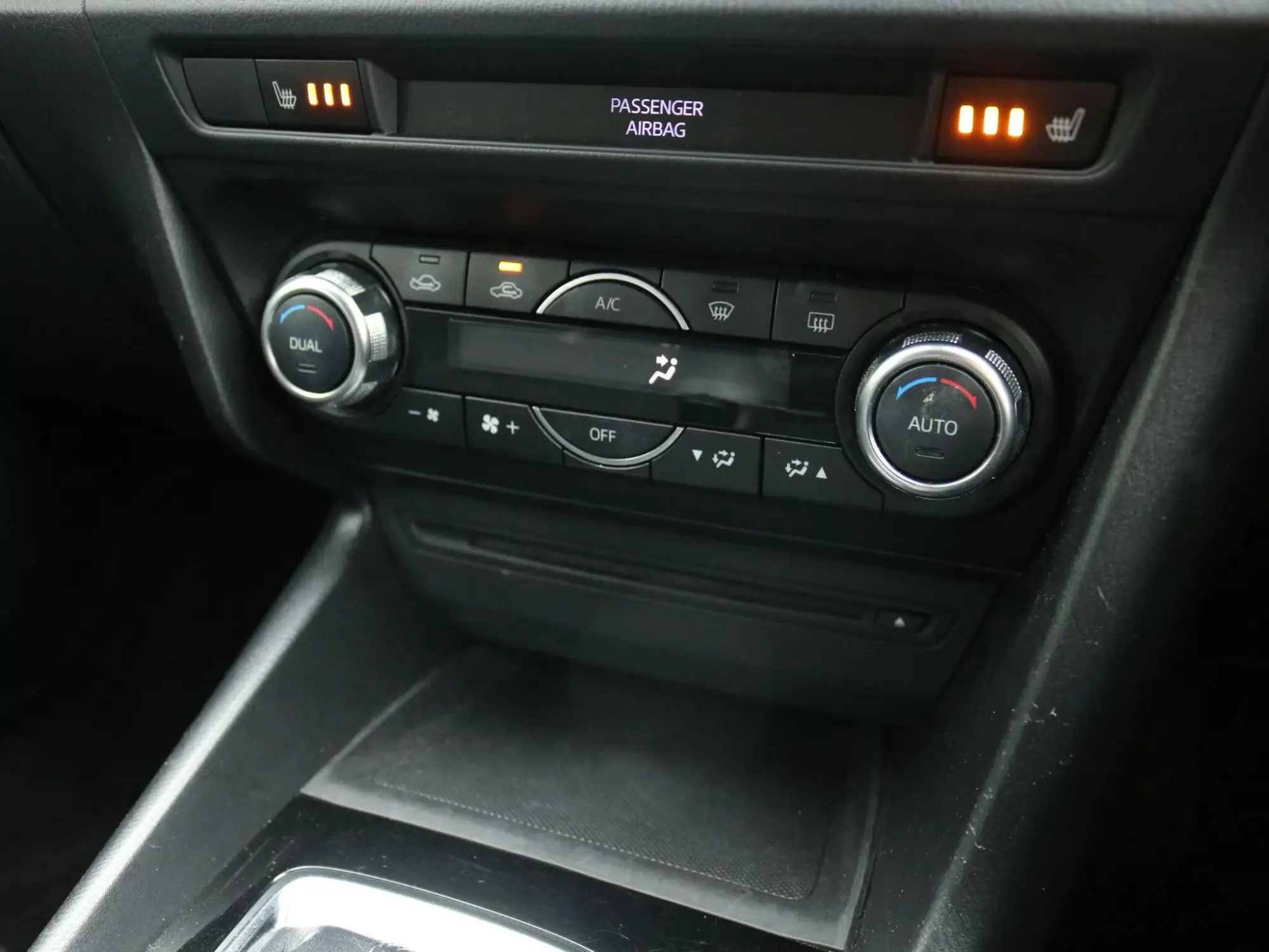 Mazda3 Image 24