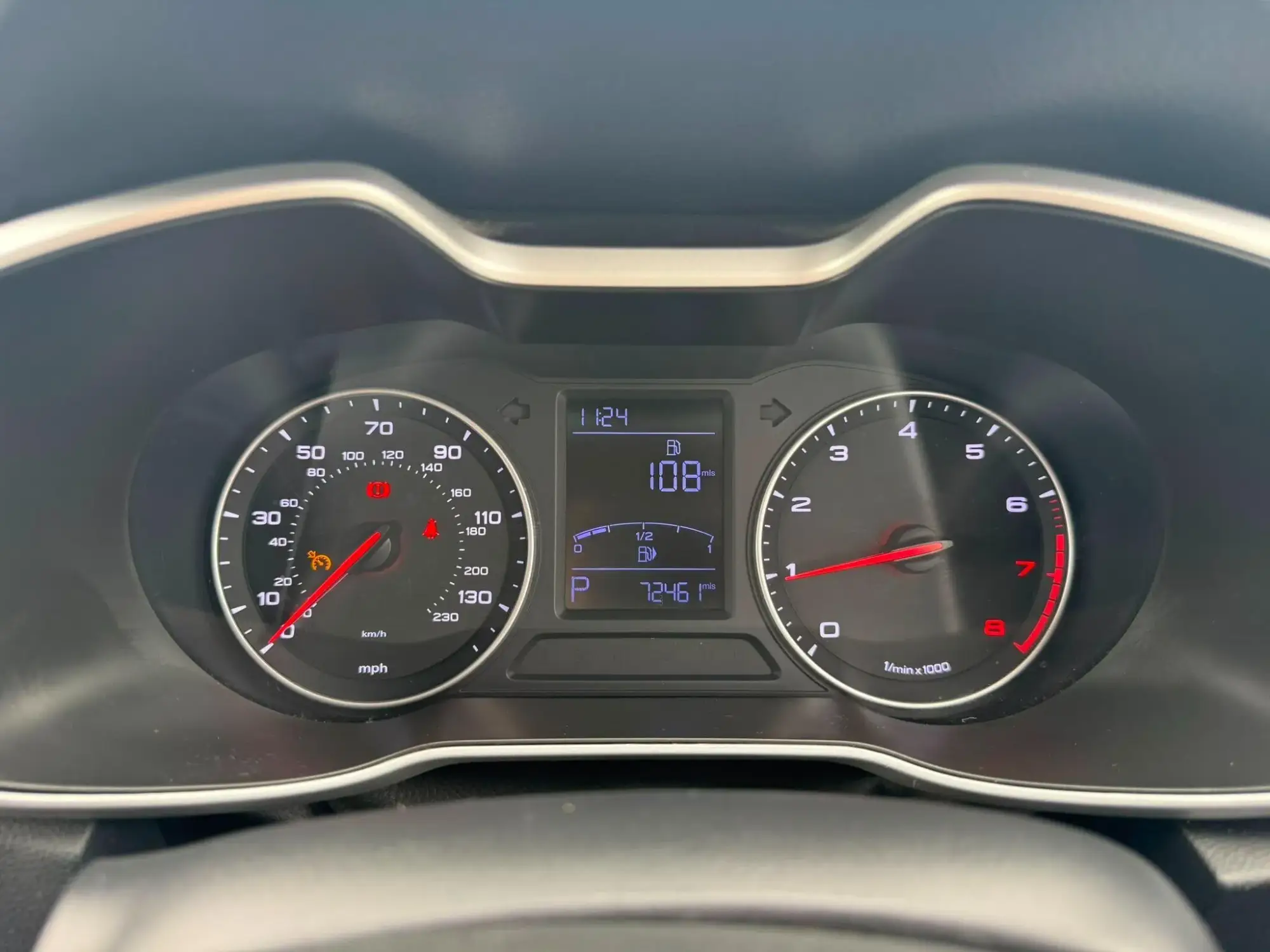 MG ZS Image 8